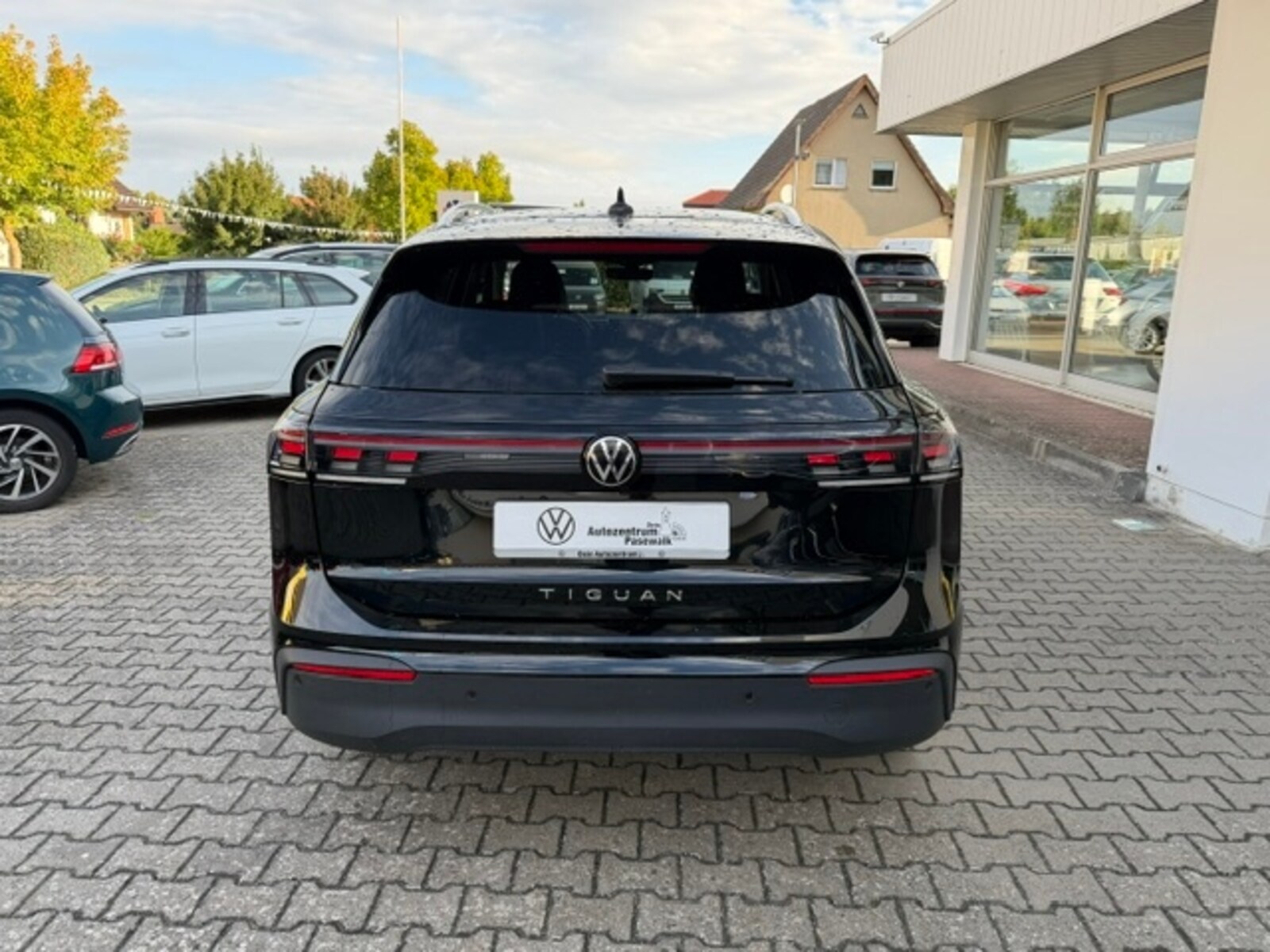 Volkswagen Tiguan – Bild 8