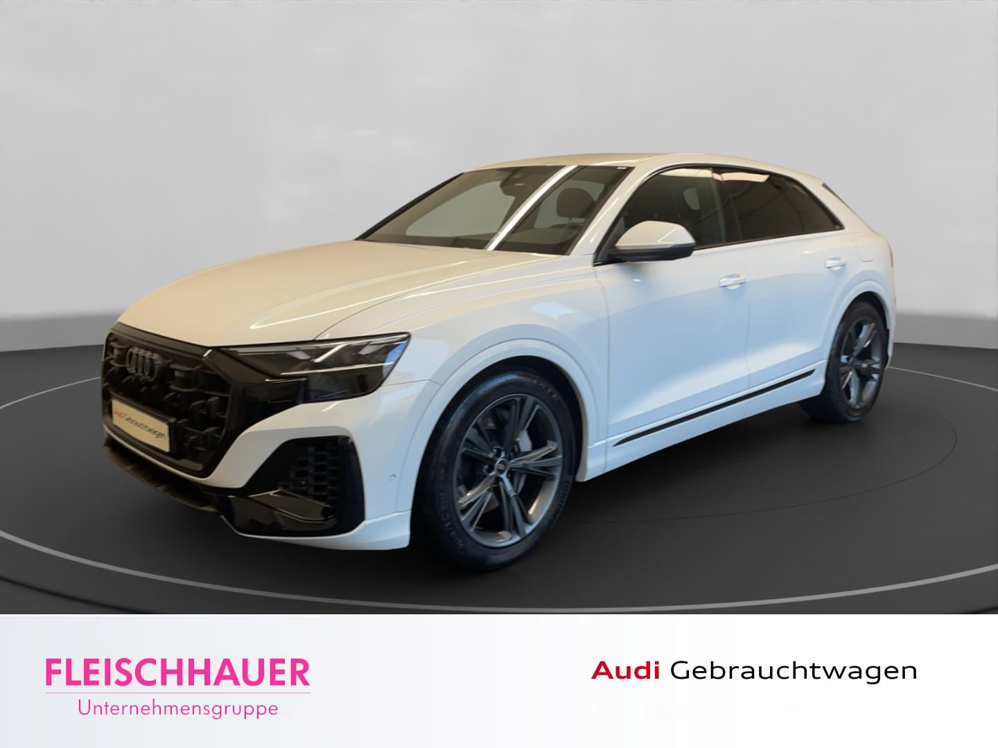 Bild über Audi Q8 SUV TFSI e 55 TFSI e quattro tiptronic - für weitere Informationen kontaktieren Sie den Audi Partner