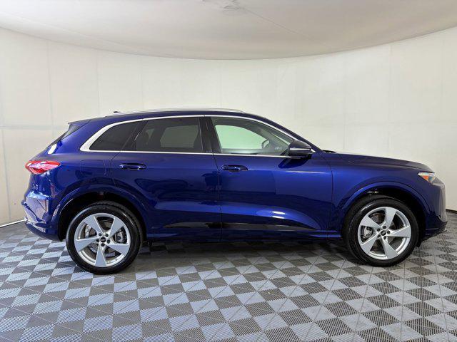 2025 Audi Q5 Premium Plus - Photo 7