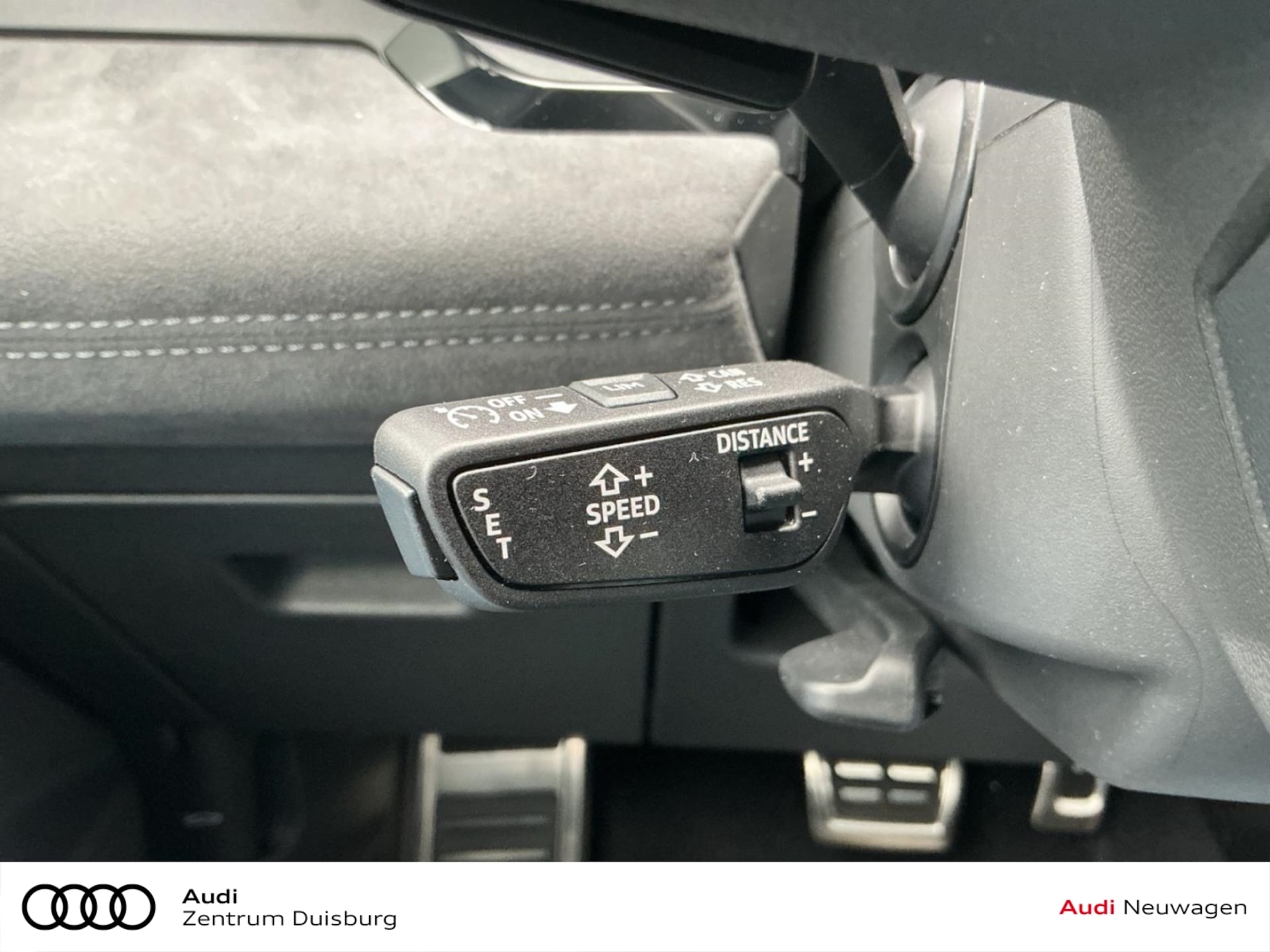 Audi Q6 SUV e-tron