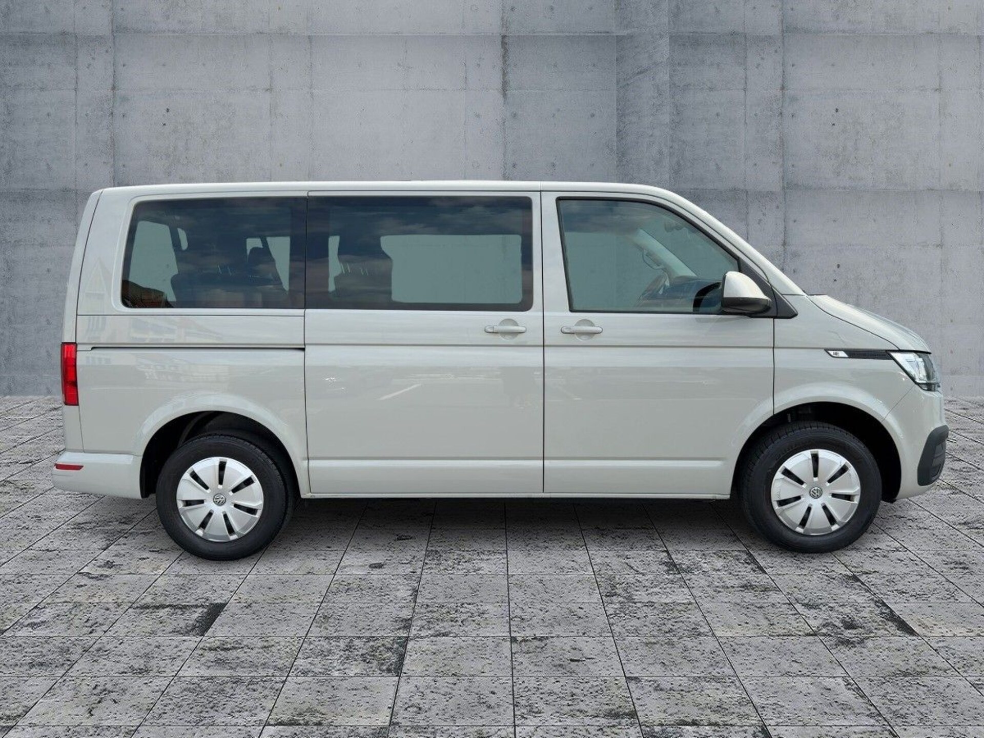 Volkswagen T6.1 Transporter Kombi kurzer Radstand