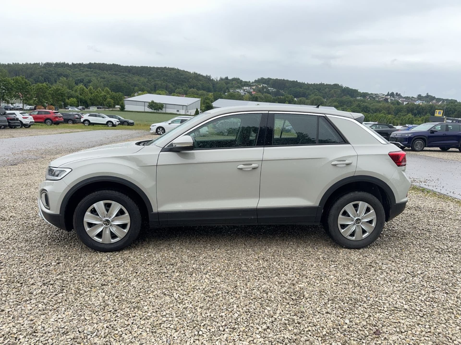 Volkswagen T-Roc Basis-Modell