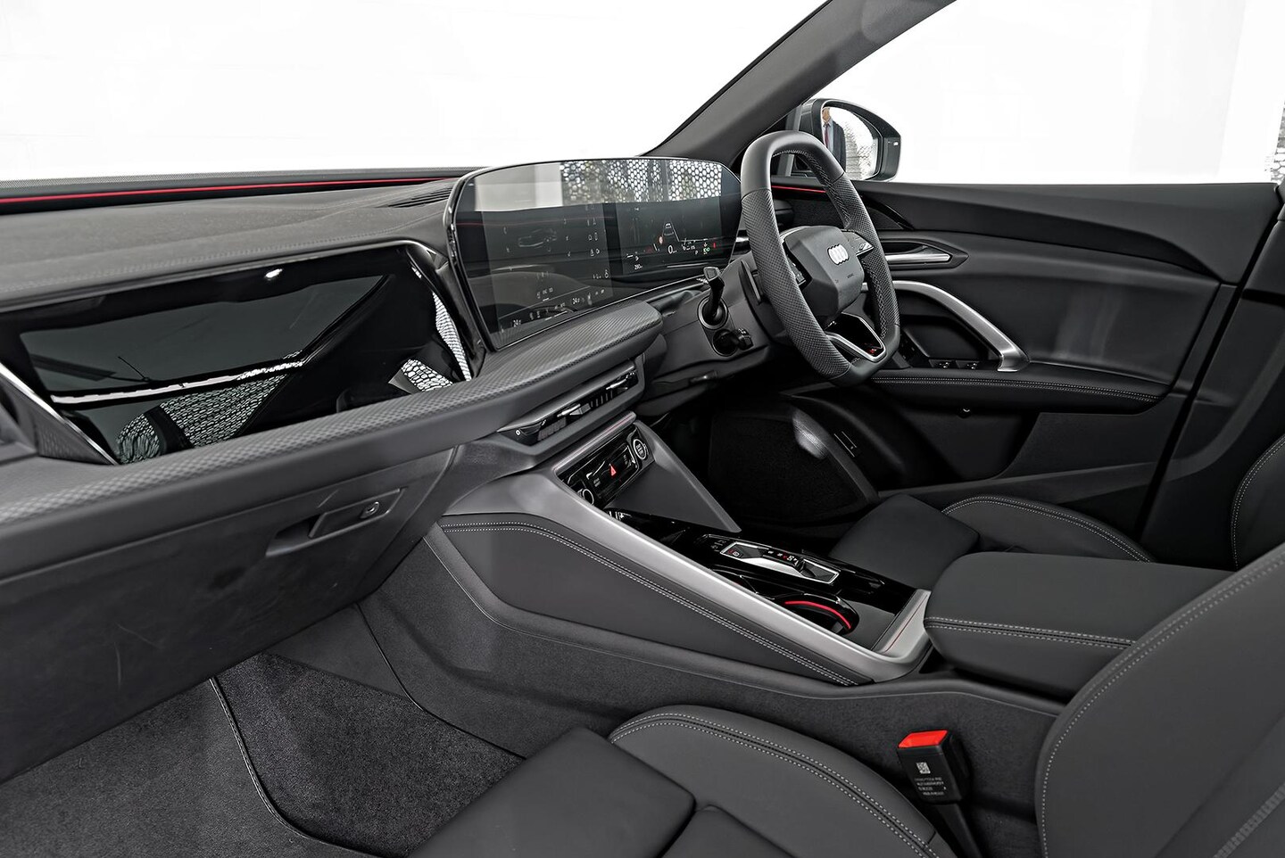 Image about Audi Q5 SUV TDI quattro 150 kW sport