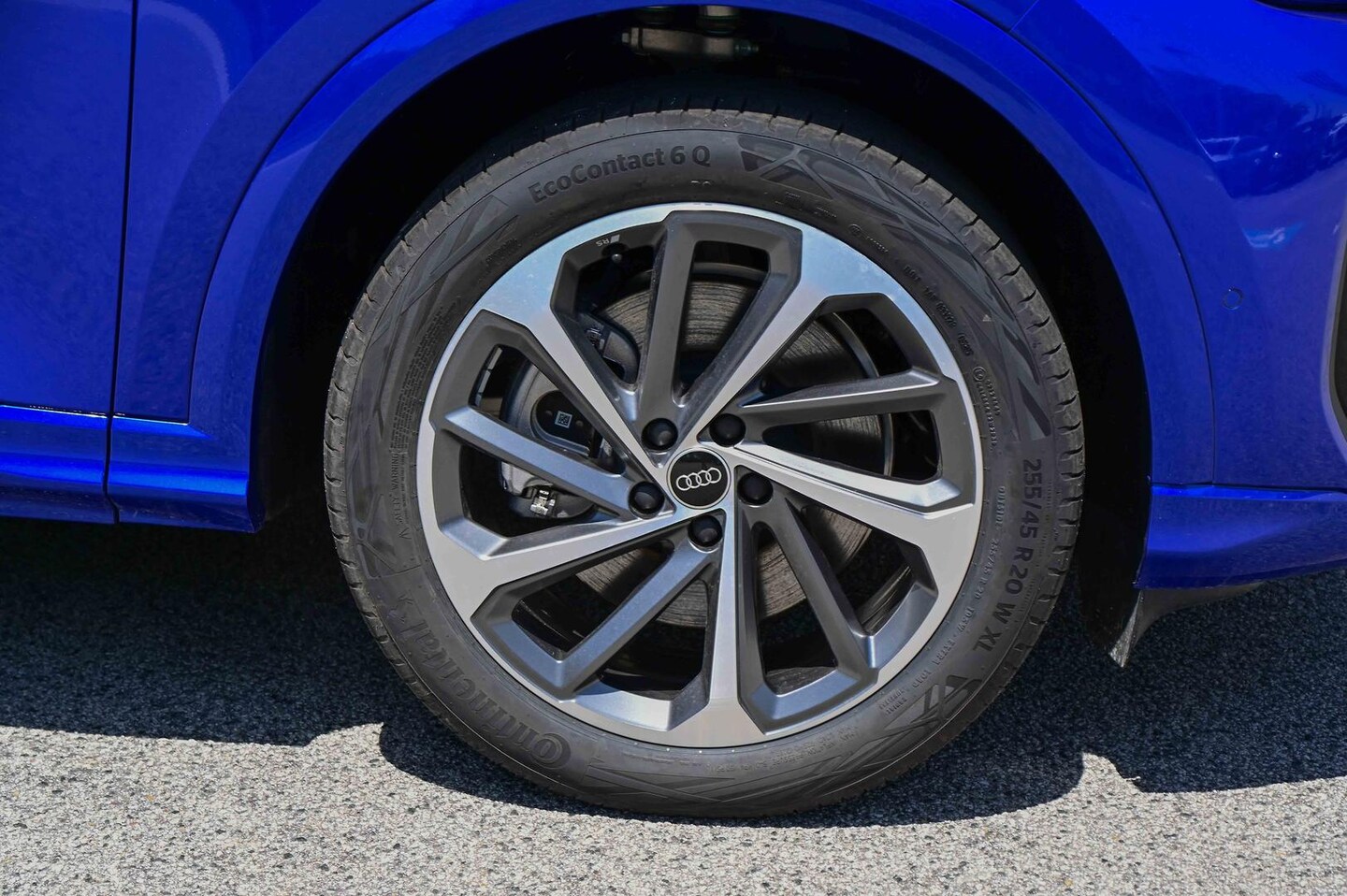 Image about Audi Q5 SUV TDI quattro 150 kW sport