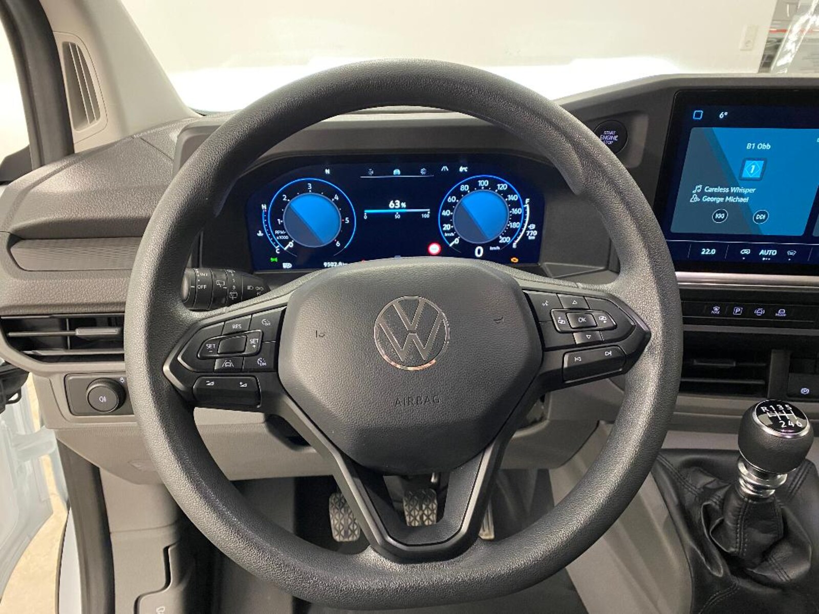 Volkswagen Transporter Kasten kurzer Radstand – Bild 10