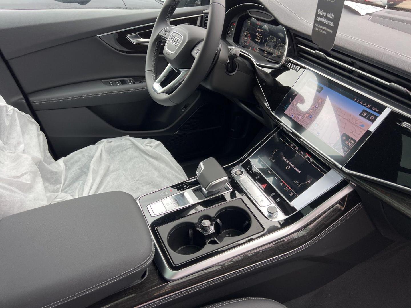 2026 Audi Q8 Premium Plus - Photo 20