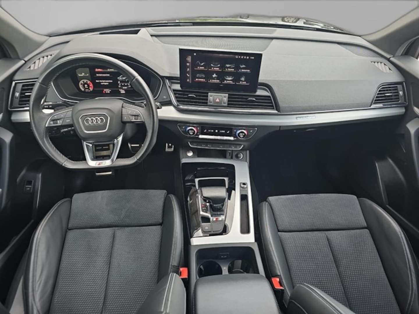 Bild über Audi SQ5 TDI tiptronic - für weitere Informationen kontaktieren Sie den Audi Partner