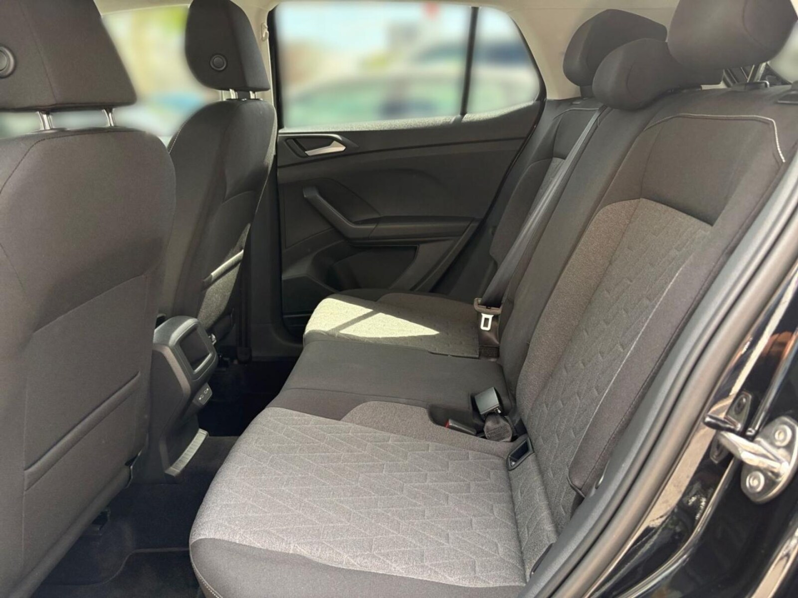 Volkswagen T-Cross – Bild 11