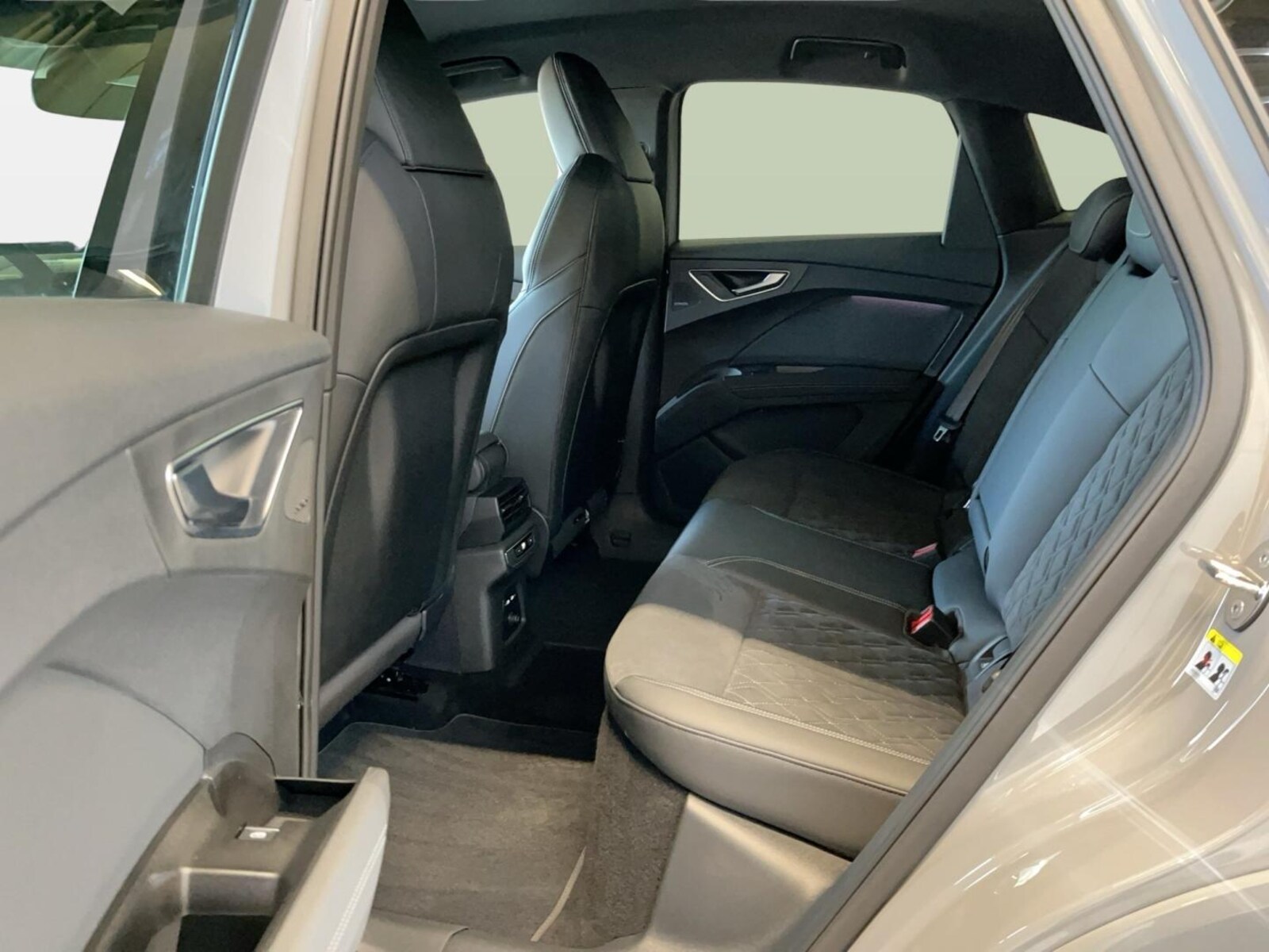 Audi Q4 Sportback e-tron – Bild 11