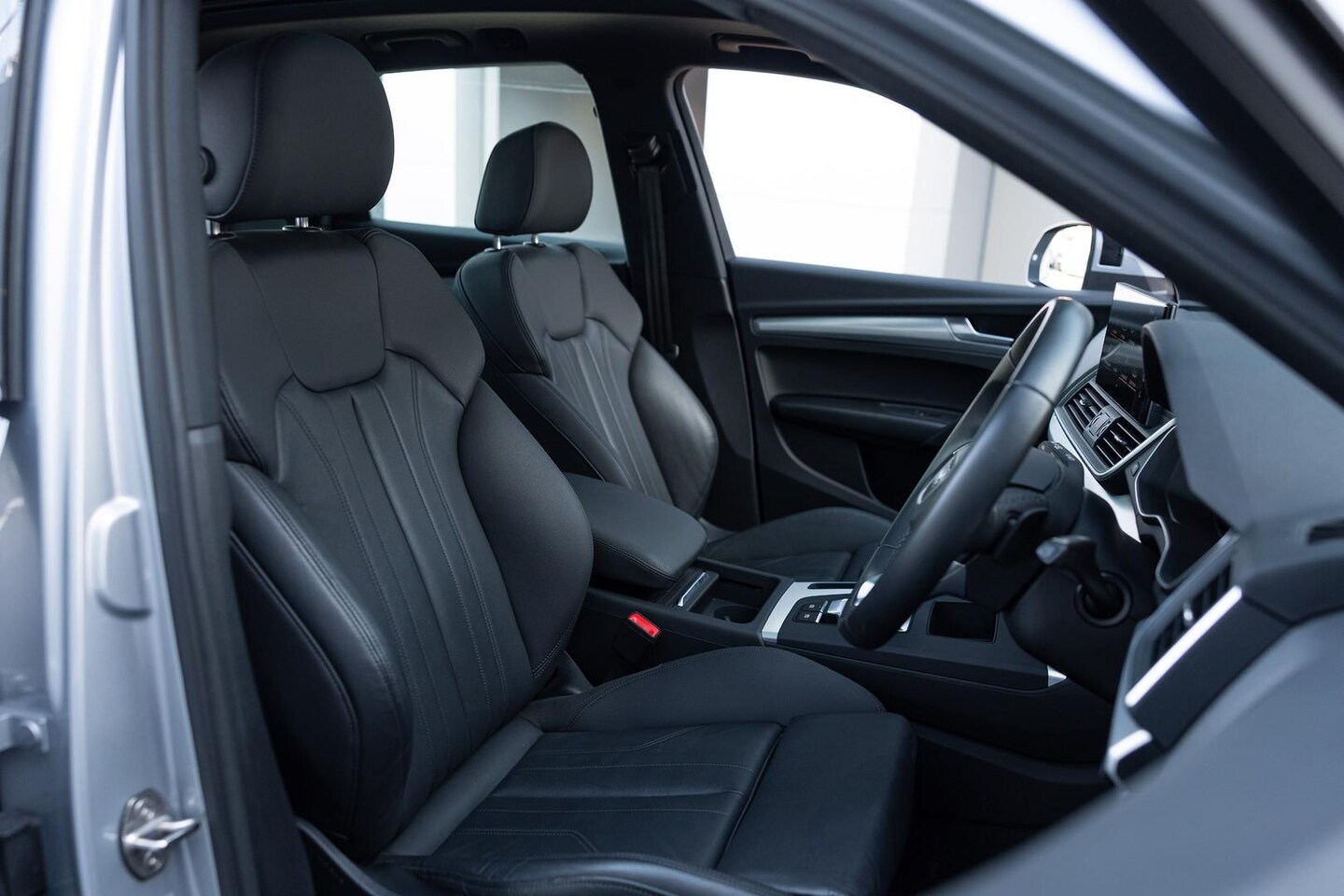 Image about Audi Q5 Sport 40 TDI quattro S tronic