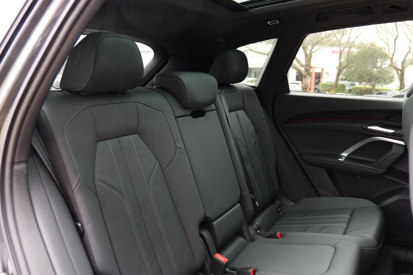 Image about Audi SQ5 SUV TFSI 270 kW edition one