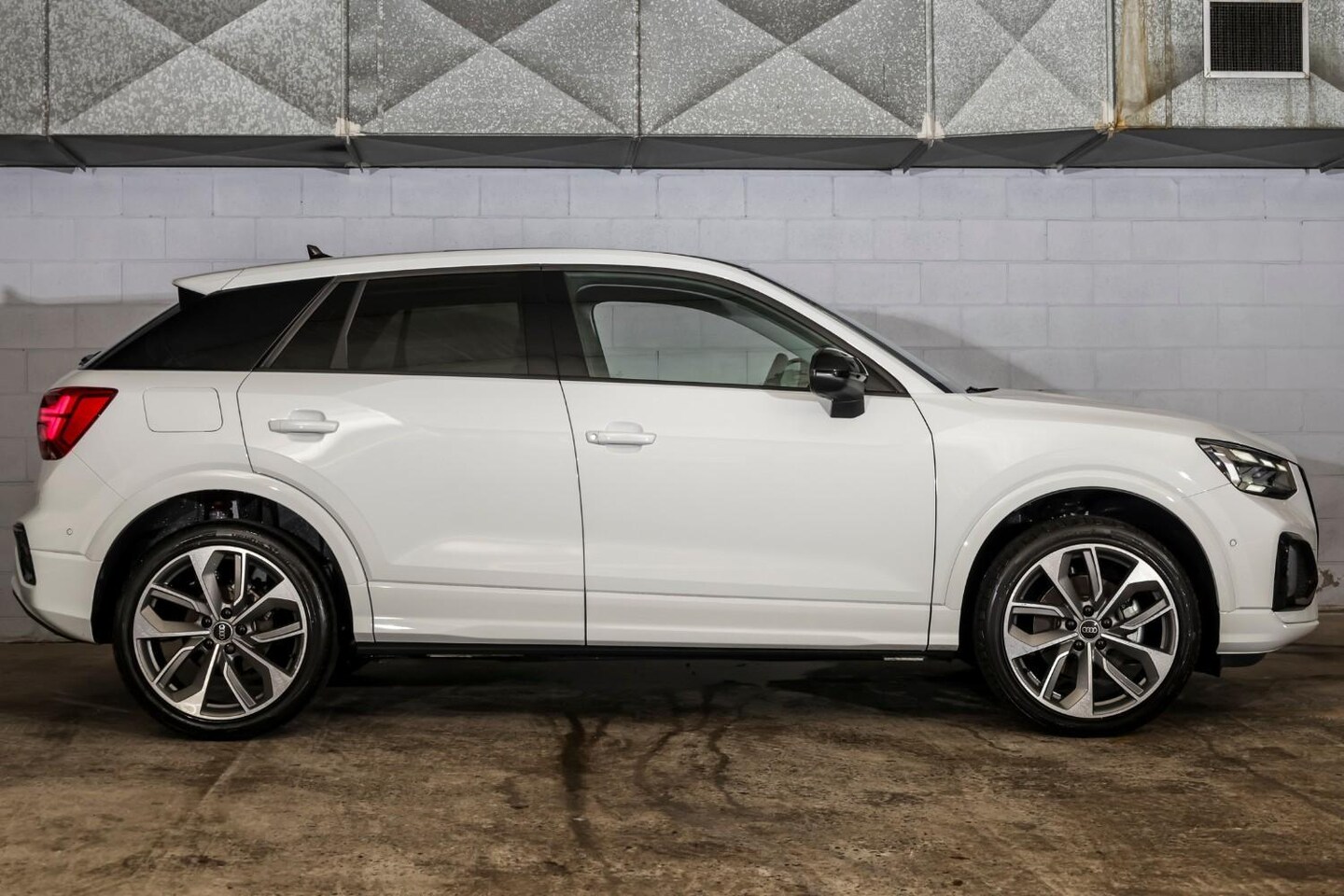 Image about Audi Q2 35 TFSI S tronic