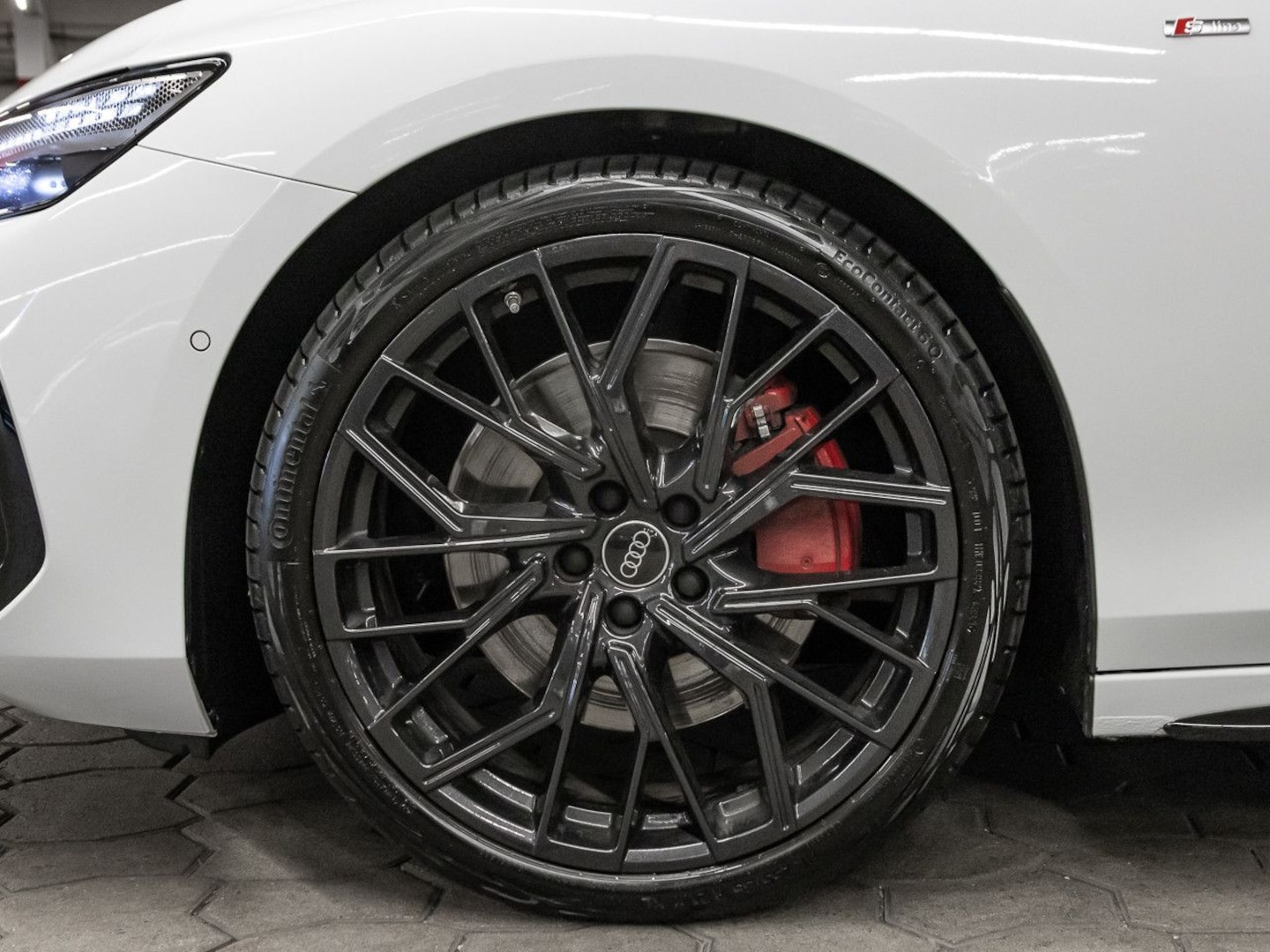 Bild über Audi A6 Avant edition one TDI quattro 150 kW S tronic - für weitere Informationen kontaktieren Sie den Audi Partner