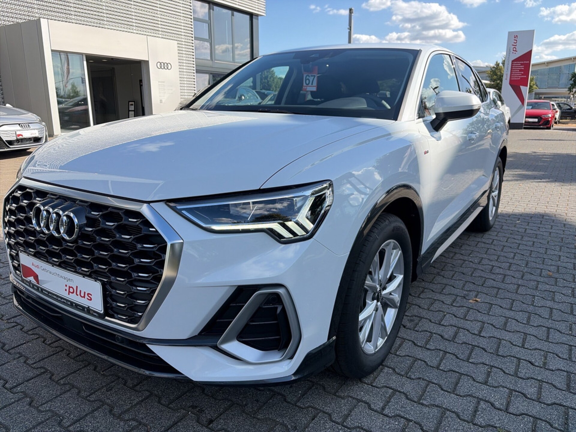 Audi Q3 Sportback S line