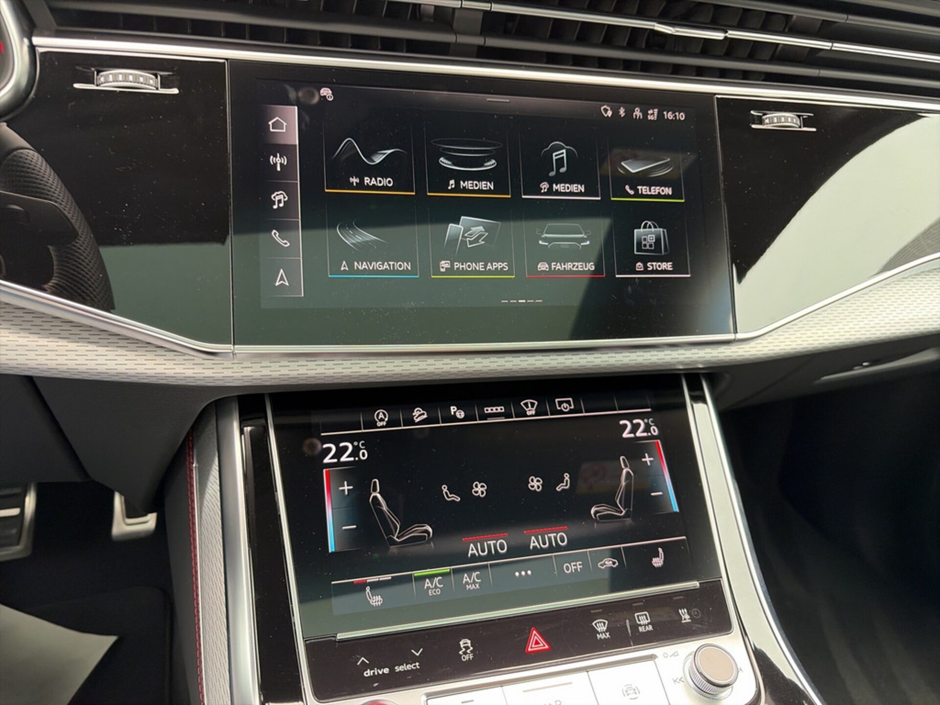 Audi SQ7 SUV