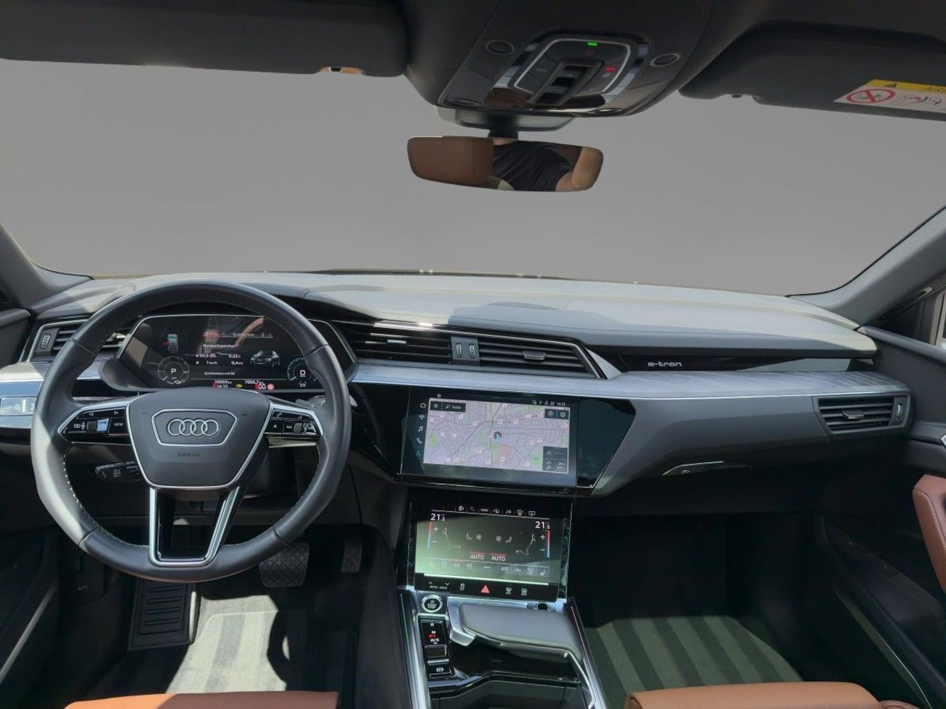Audi Q8 Sportback e-tron S line