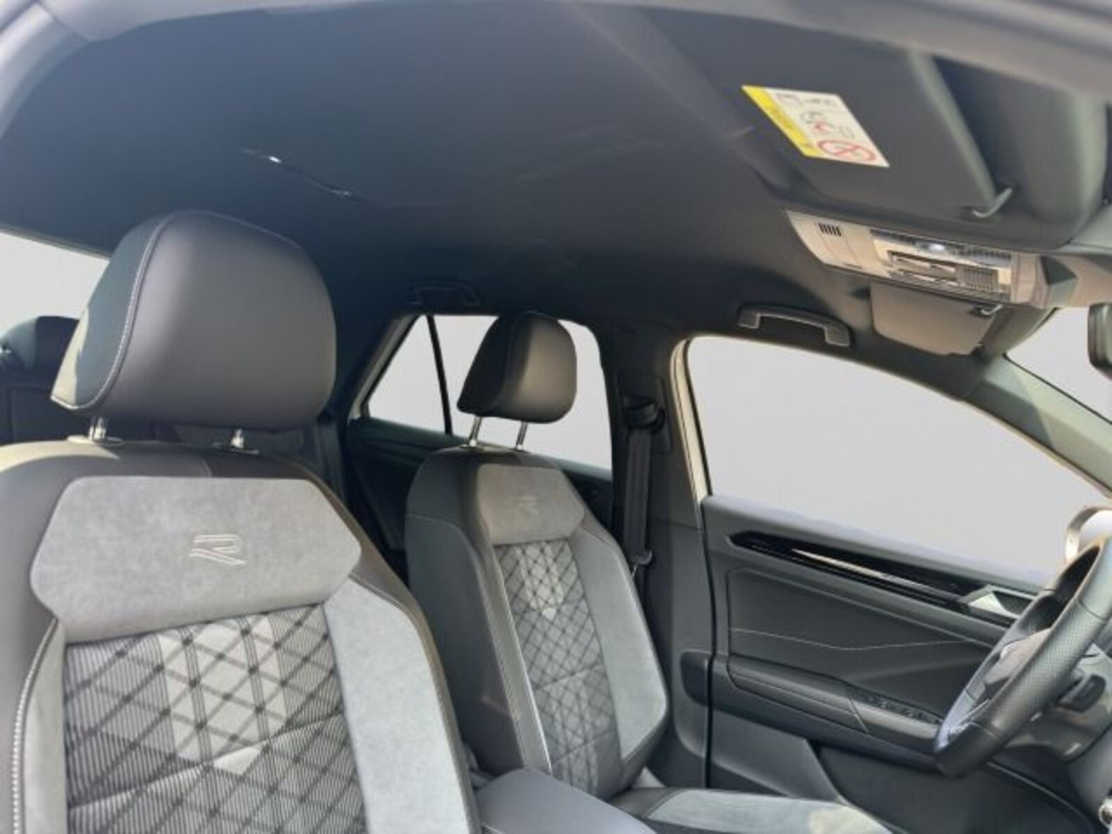 Volkswagen T-Roc – Bild 4