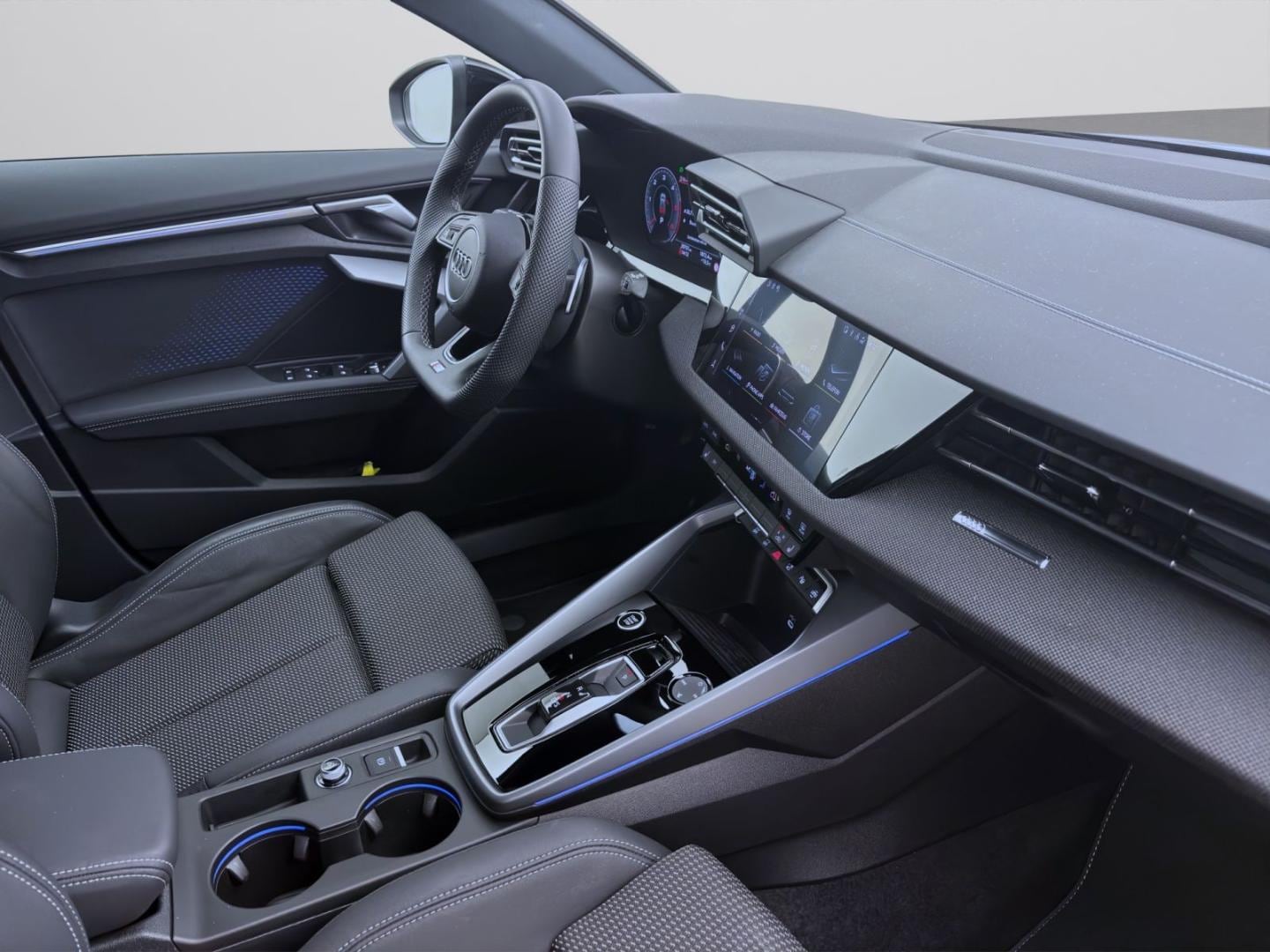Bild über Audi A3 Sportback TDI S tronic - für weitere Informationen kontaktieren Sie den Audi Partner