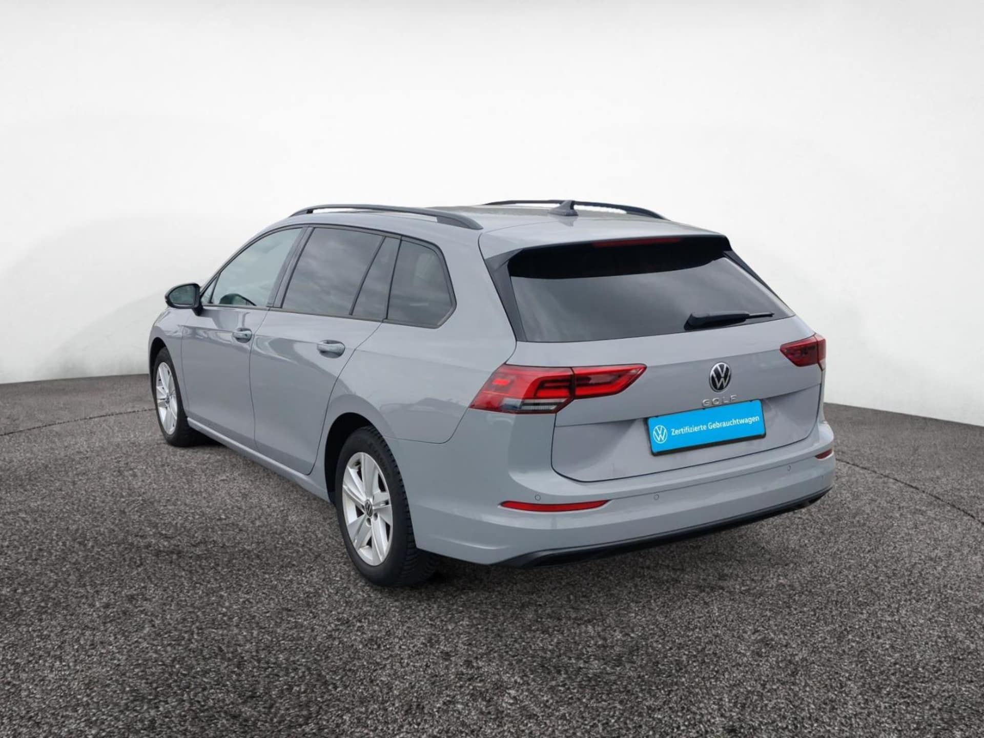 Volkswagen Golf Variant Life