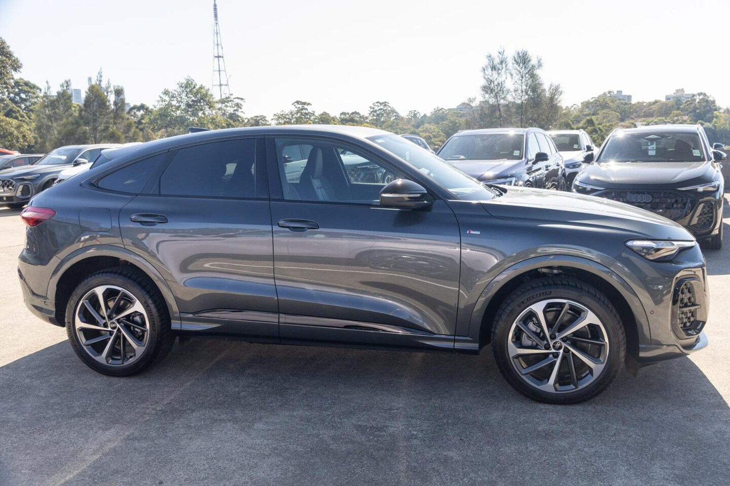 Image about Audi Q5 Sportback TDI quattro 150 kW sport
