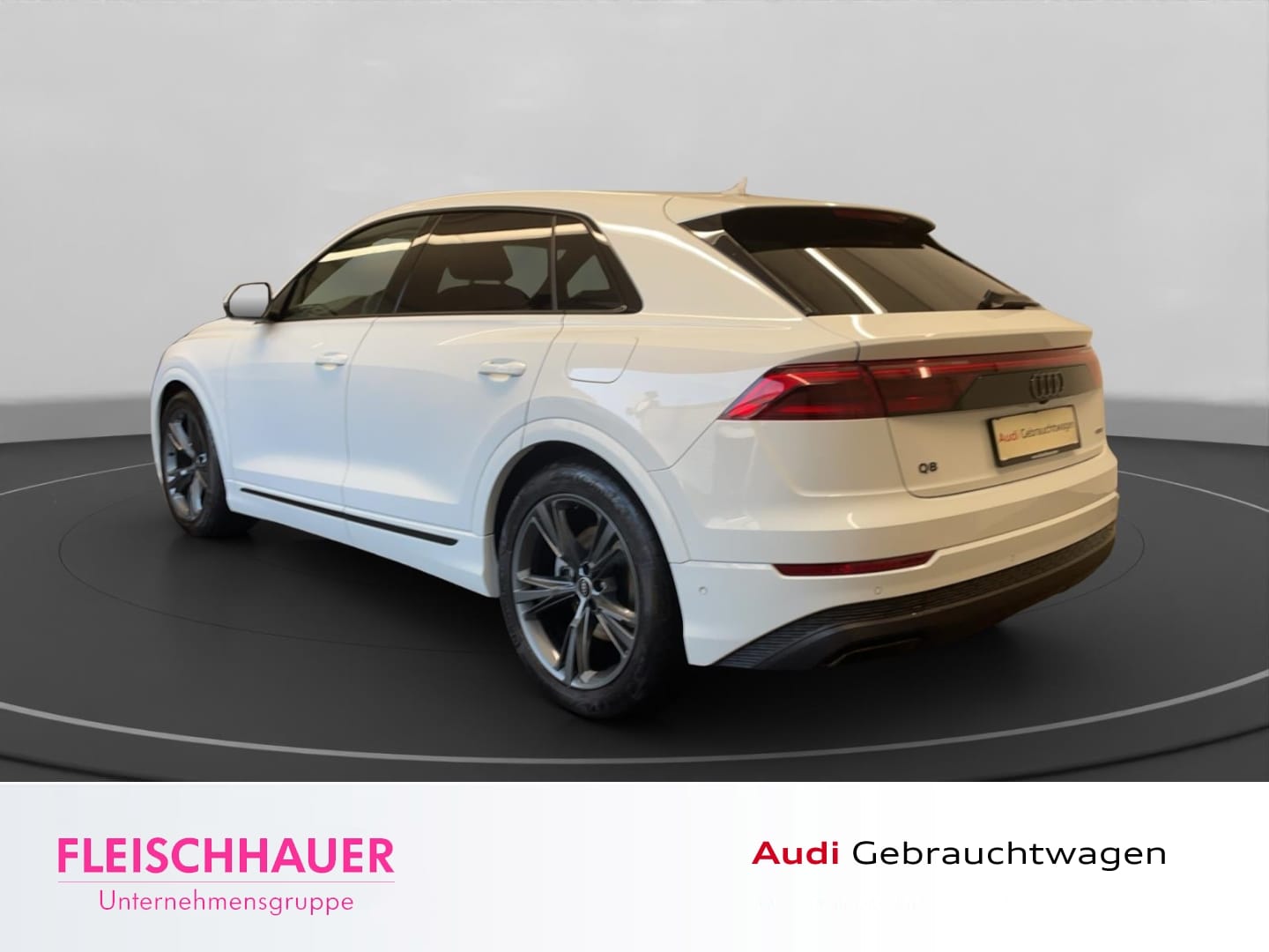 Bild über Audi Q8 SUV TFSI e 55 TFSI e quattro tiptronic - für weitere Informationen kontaktieren Sie den Audi Partner