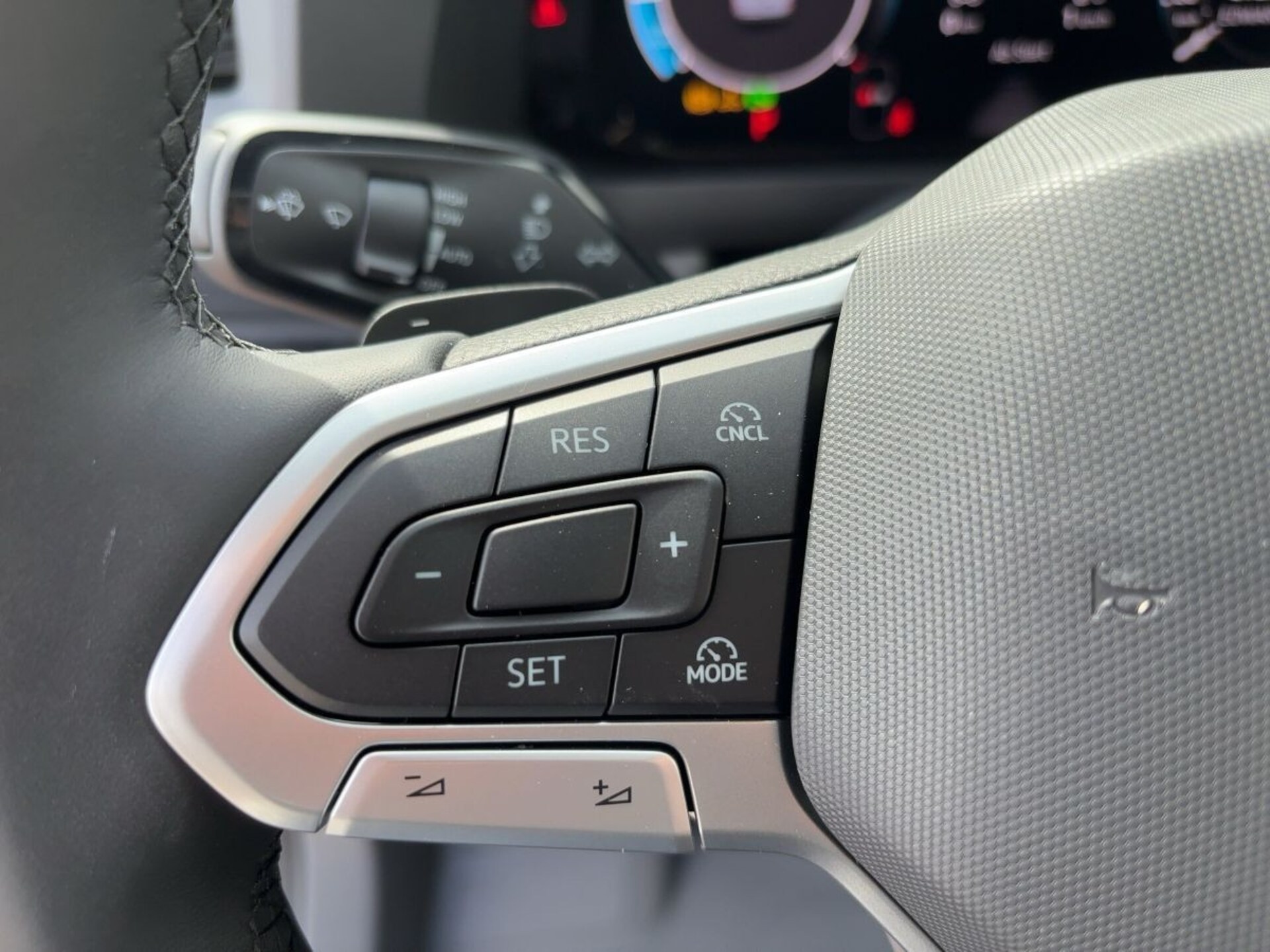 Volkswagen Crafter Kasten langer Radstand