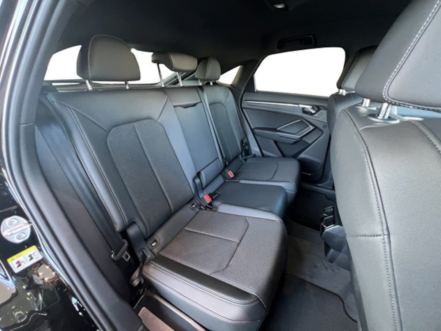 Bild über Audi Q3 Sportback TFSI 110 kW S tronic - für weitere Informationen kontaktieren Sie den Audi Partner
