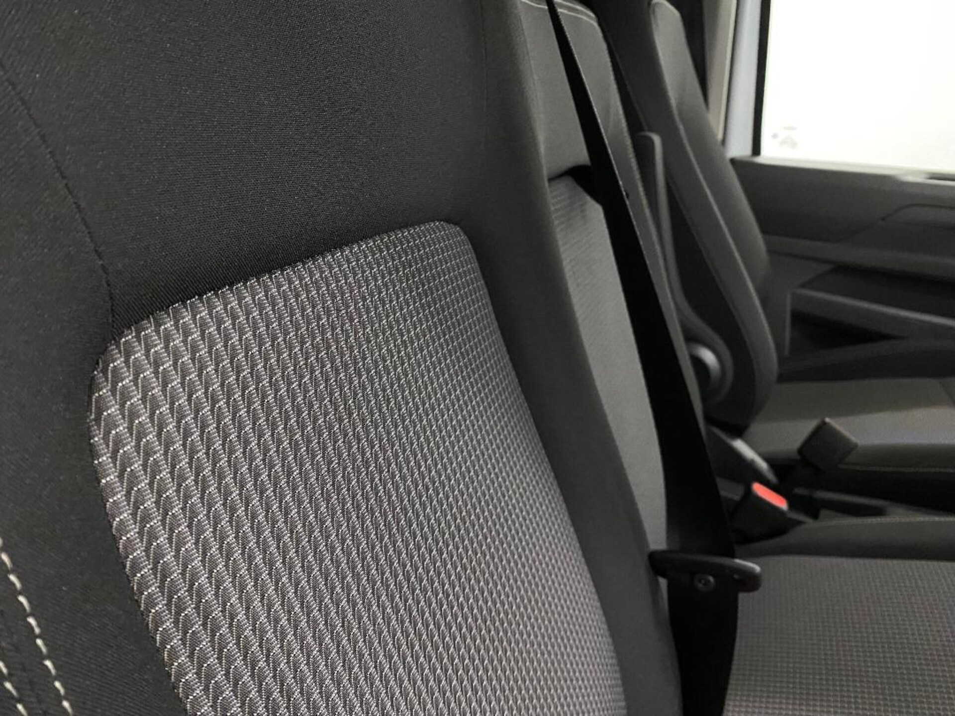 Volkswagen Transporter Kasten kurzer Radstand