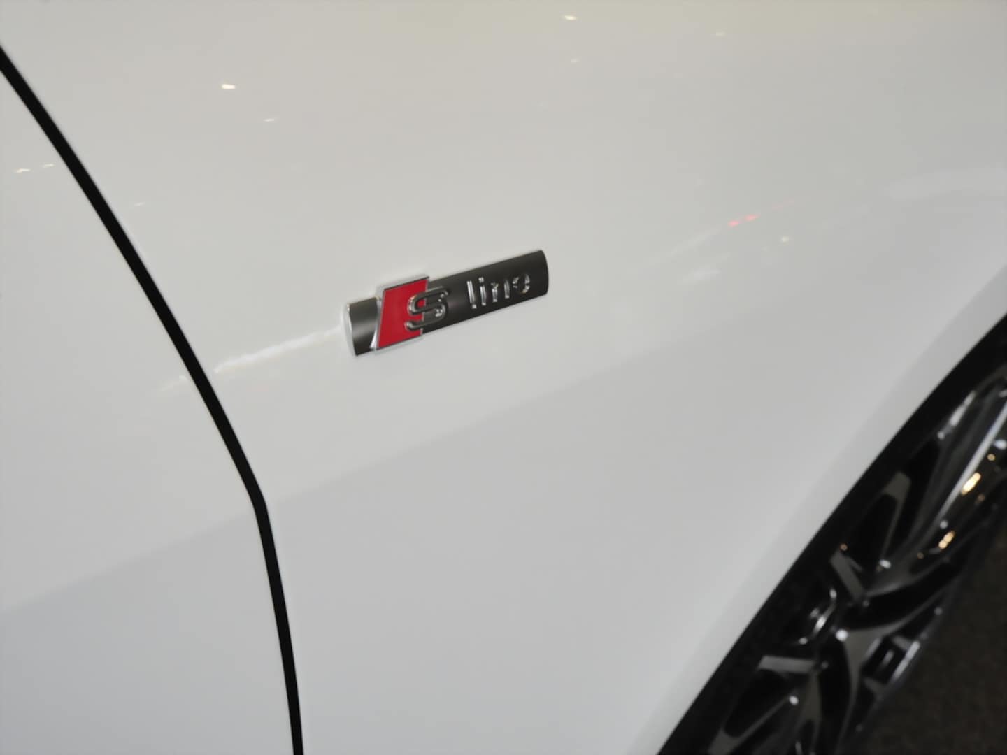 Bild über Audi A5 Avant TDI quattro 150 kW S tronic - für weitere Informationen kontaktieren Sie den Audi Partner