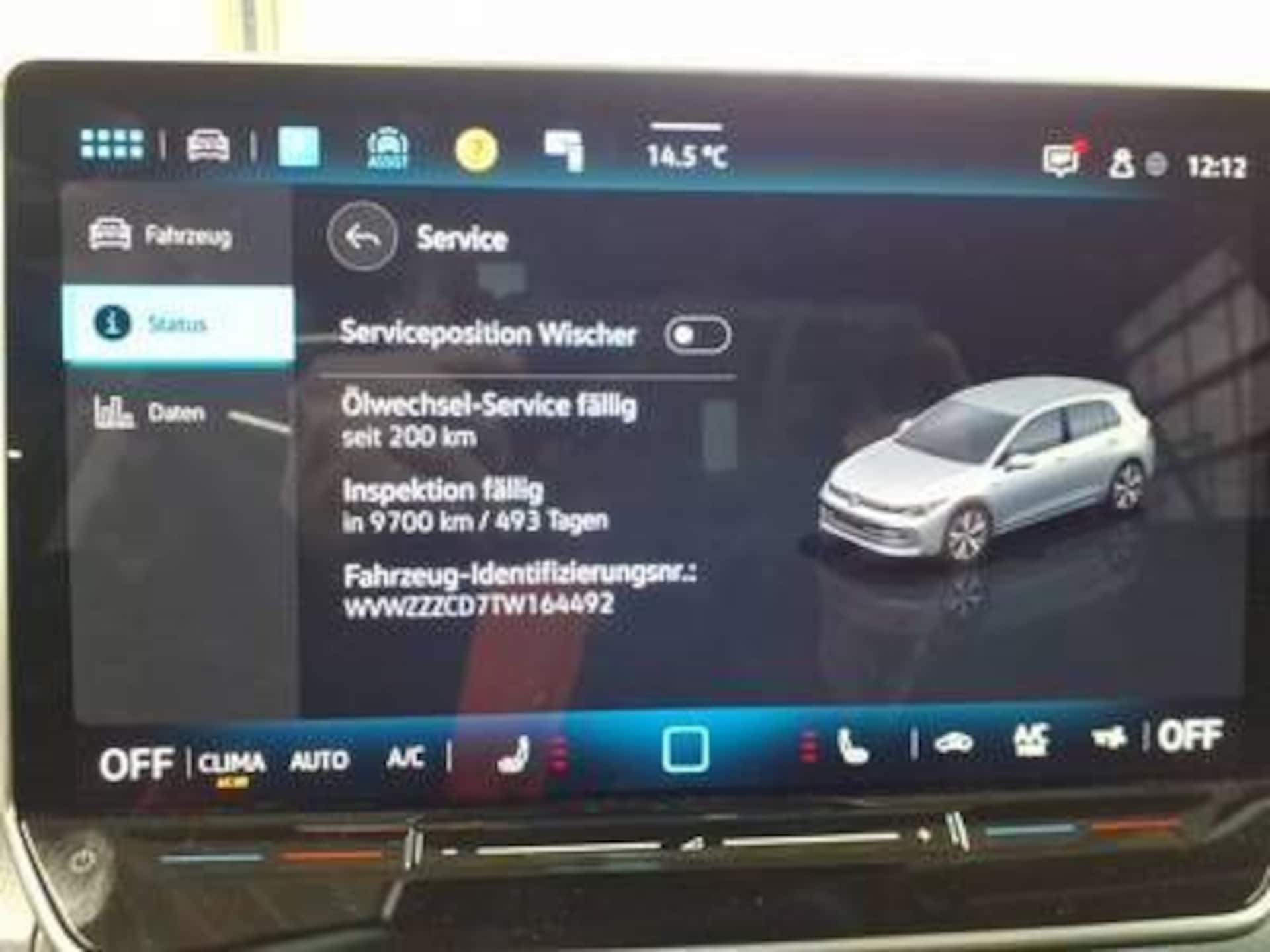 Volkswagen Golf Life