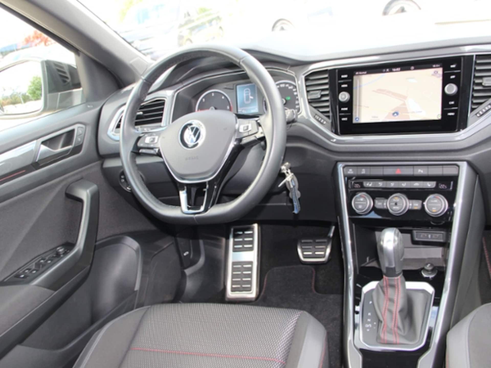 Volkswagen T-Roc Sport