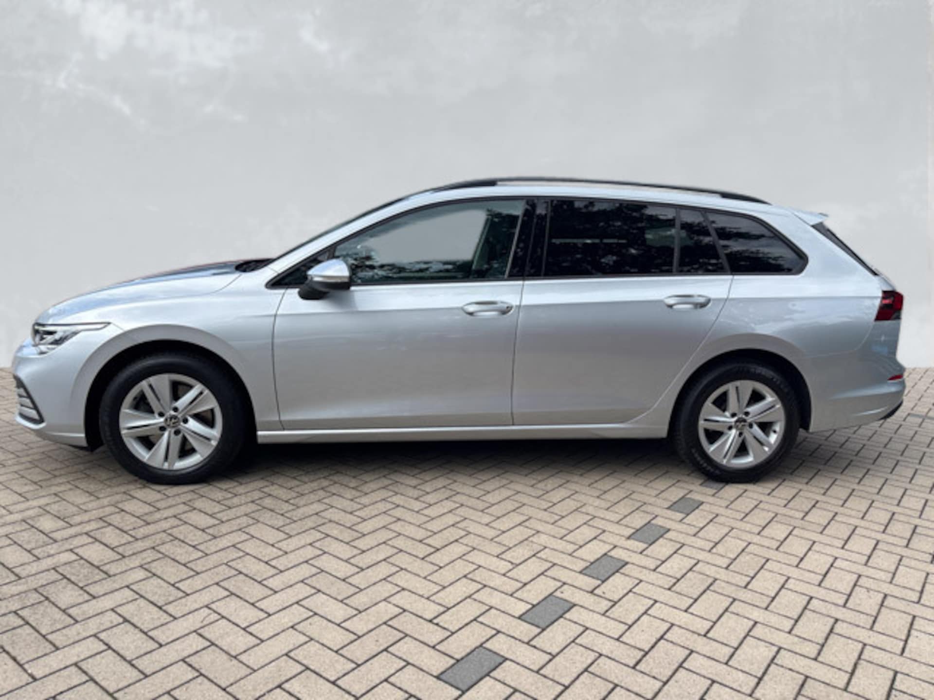 Volkswagen Golf Variant Life