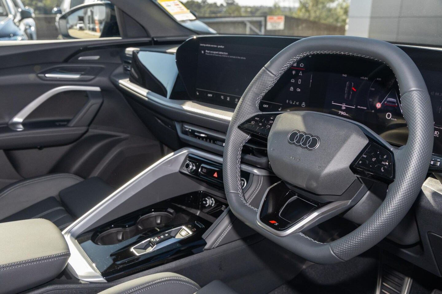 Image about Audi Q5 Sportback TDI quattro 150 kW sport