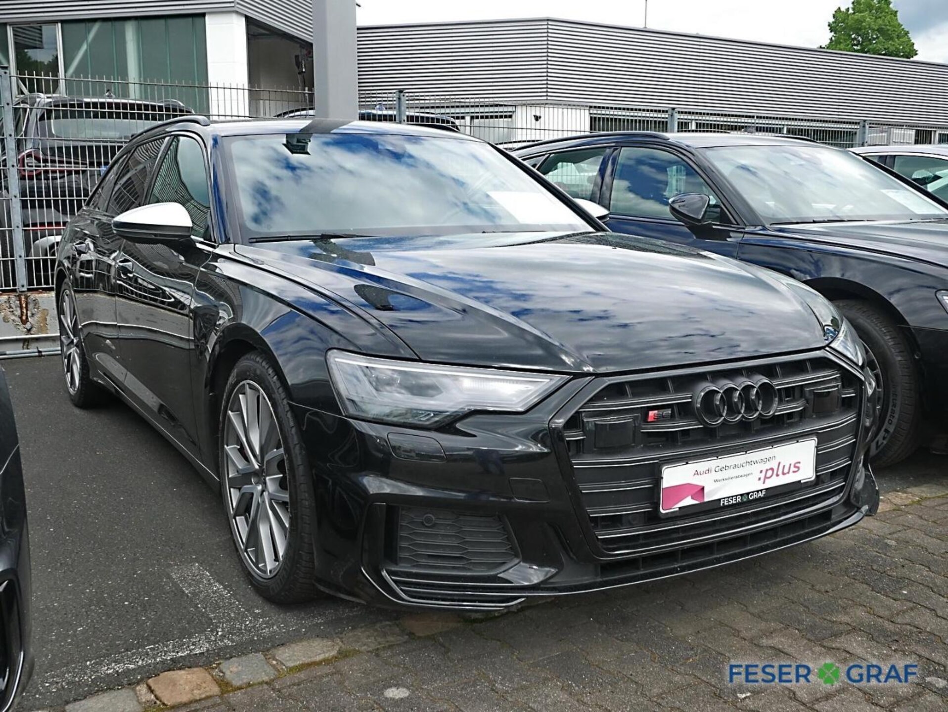 Audi S6 Avant