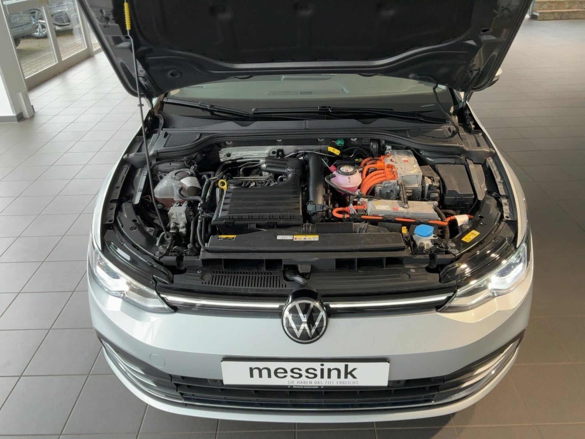 Volkswagen Golf Style