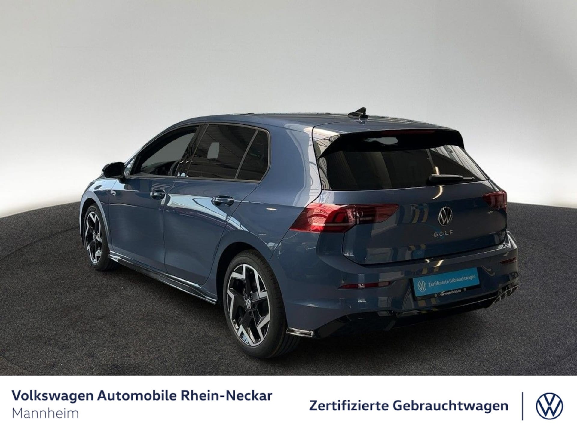 Volkswagen Golf R-Line
