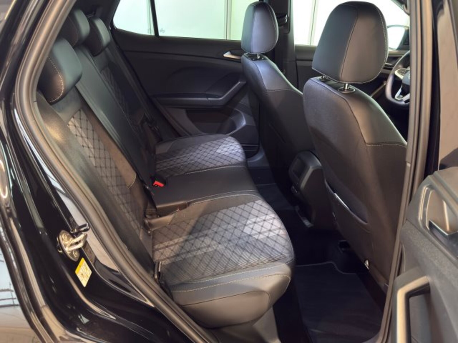 Volkswagen T-Cross – Bild 21