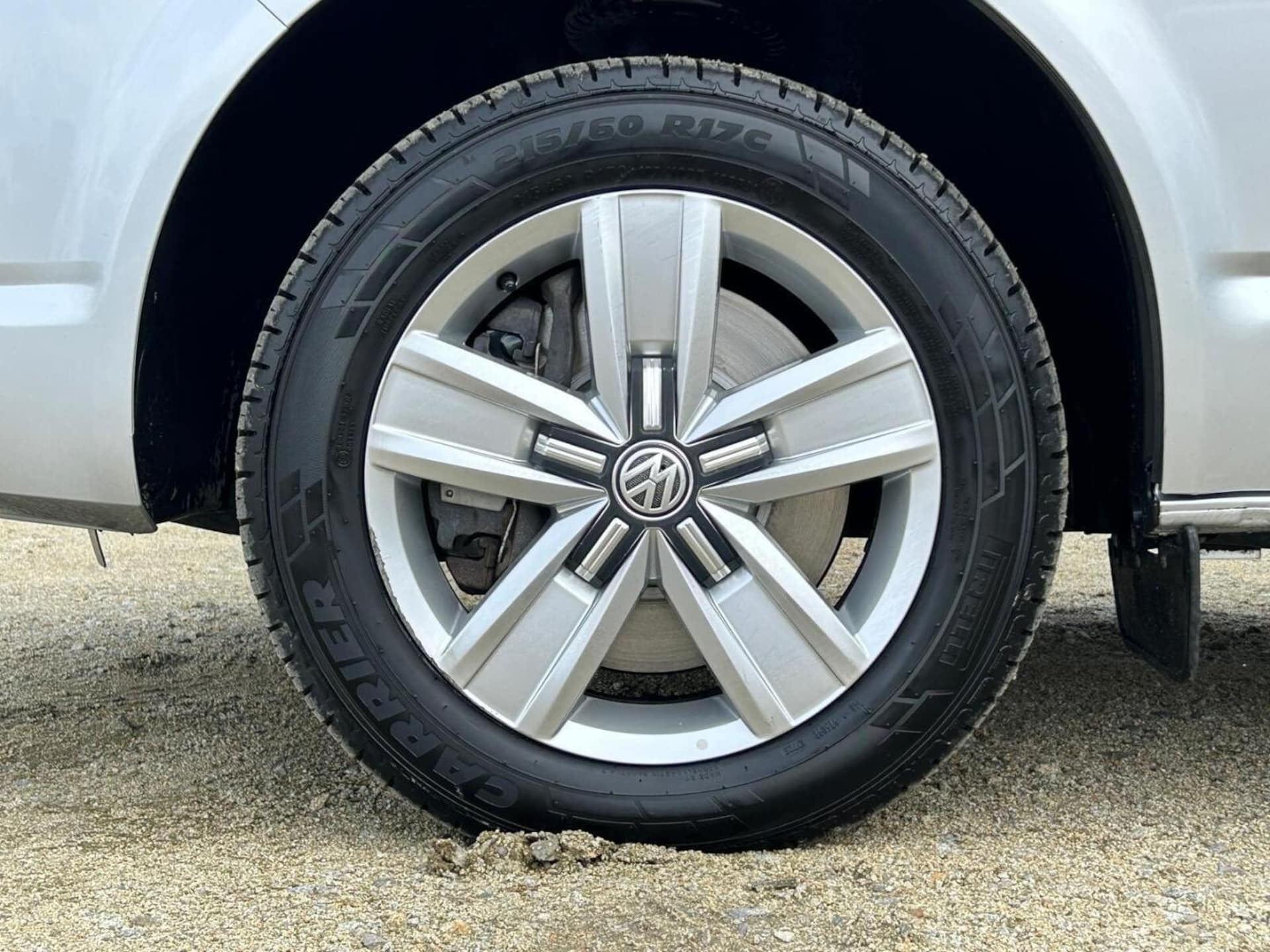 Volkswagen Caravelle 6 długi rozstaw osi Comfortline