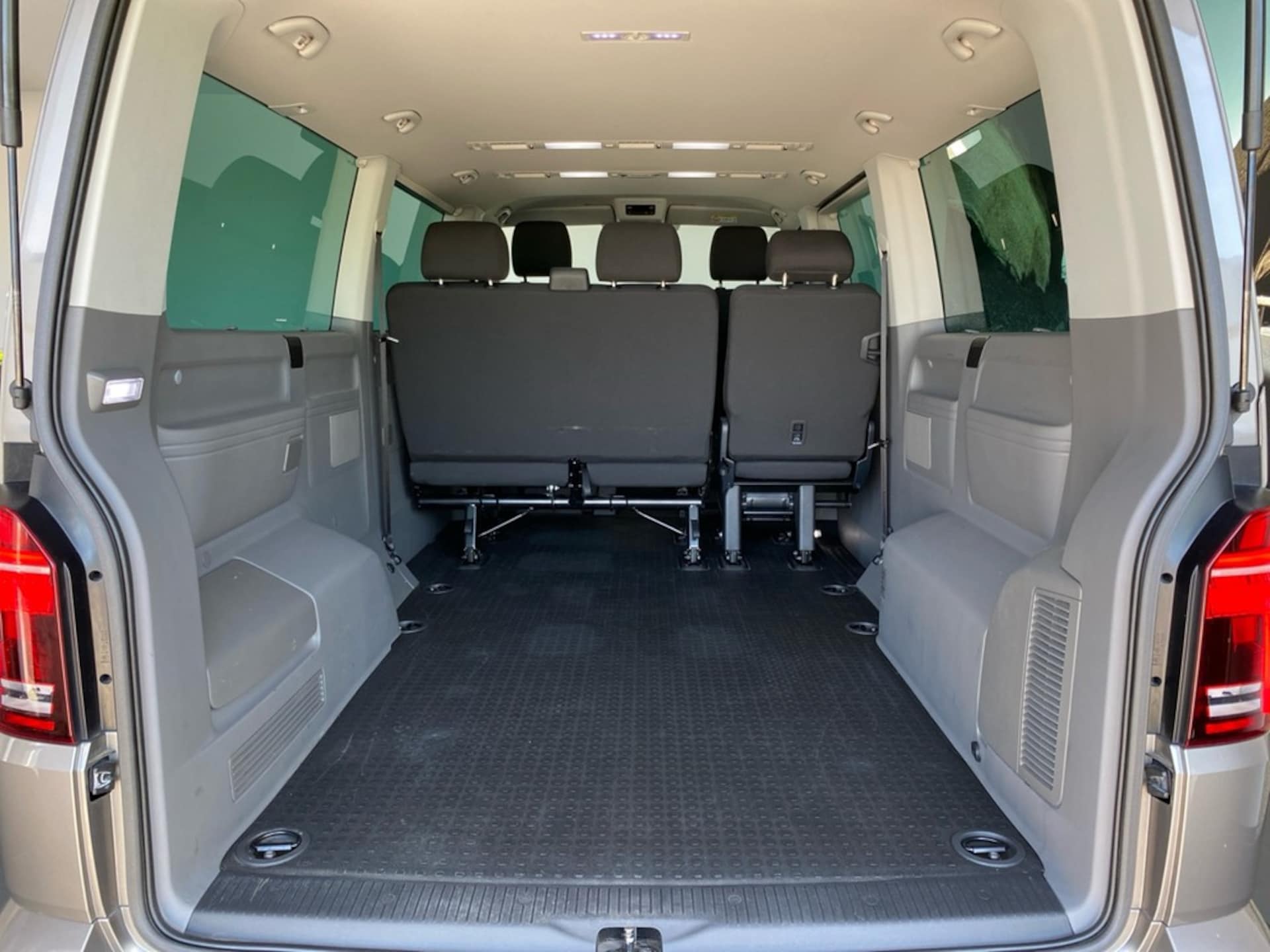 Volkswagen T6.1 Caravelle langer Radstand Comfortline