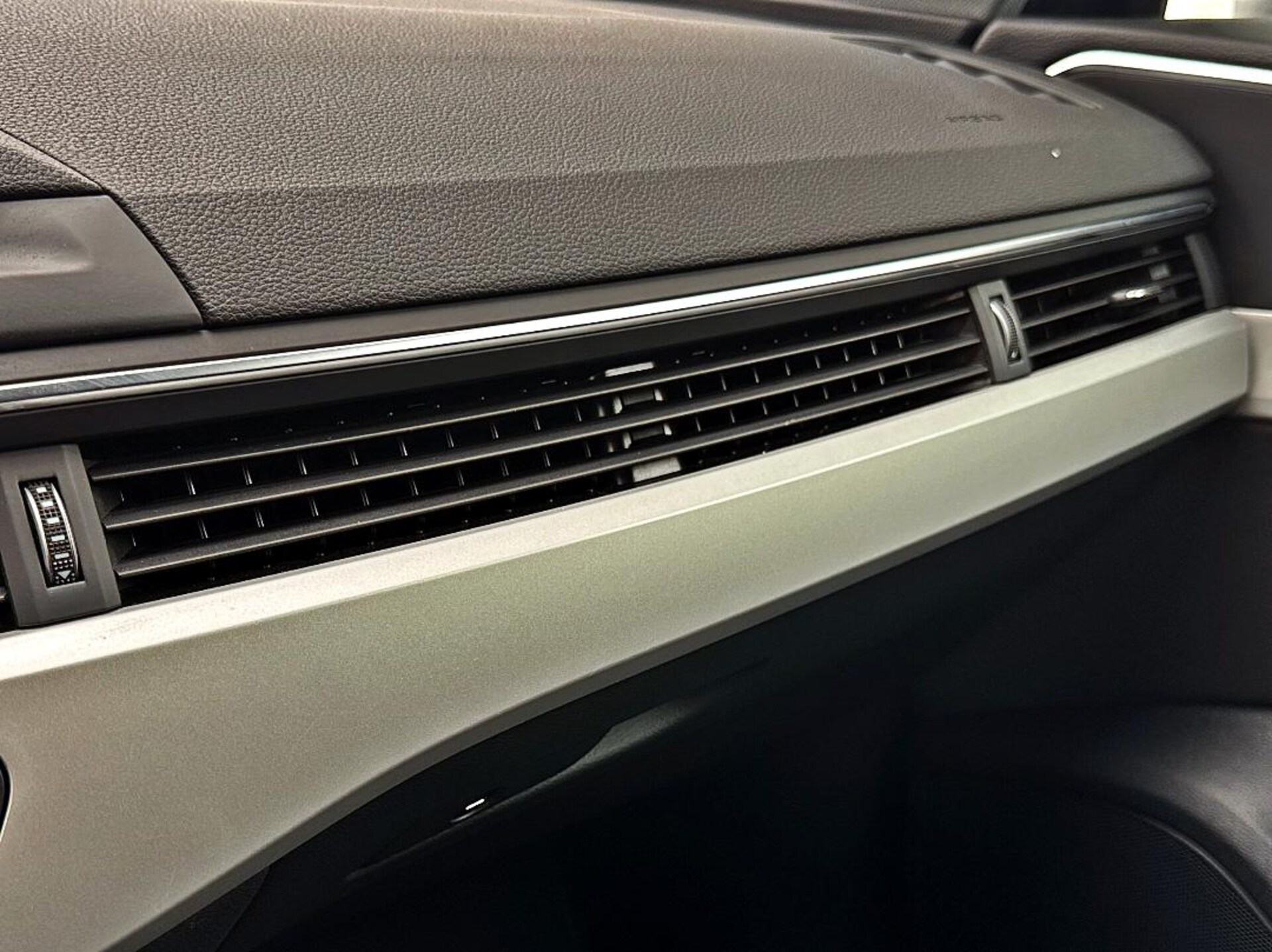 Audi A4 Avant Advanced