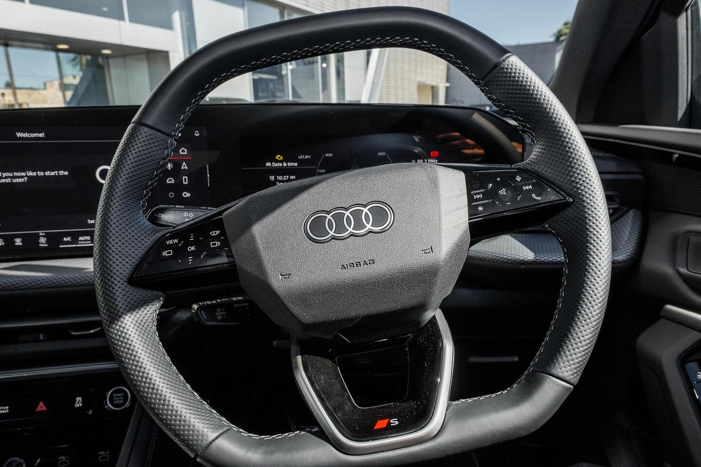 Image about Audi Q5 SUV TDI quattro 150 kW sport