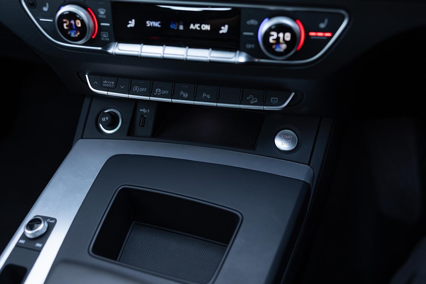 Image about Audi Q5 Sport 40 TDI quattro S tronic