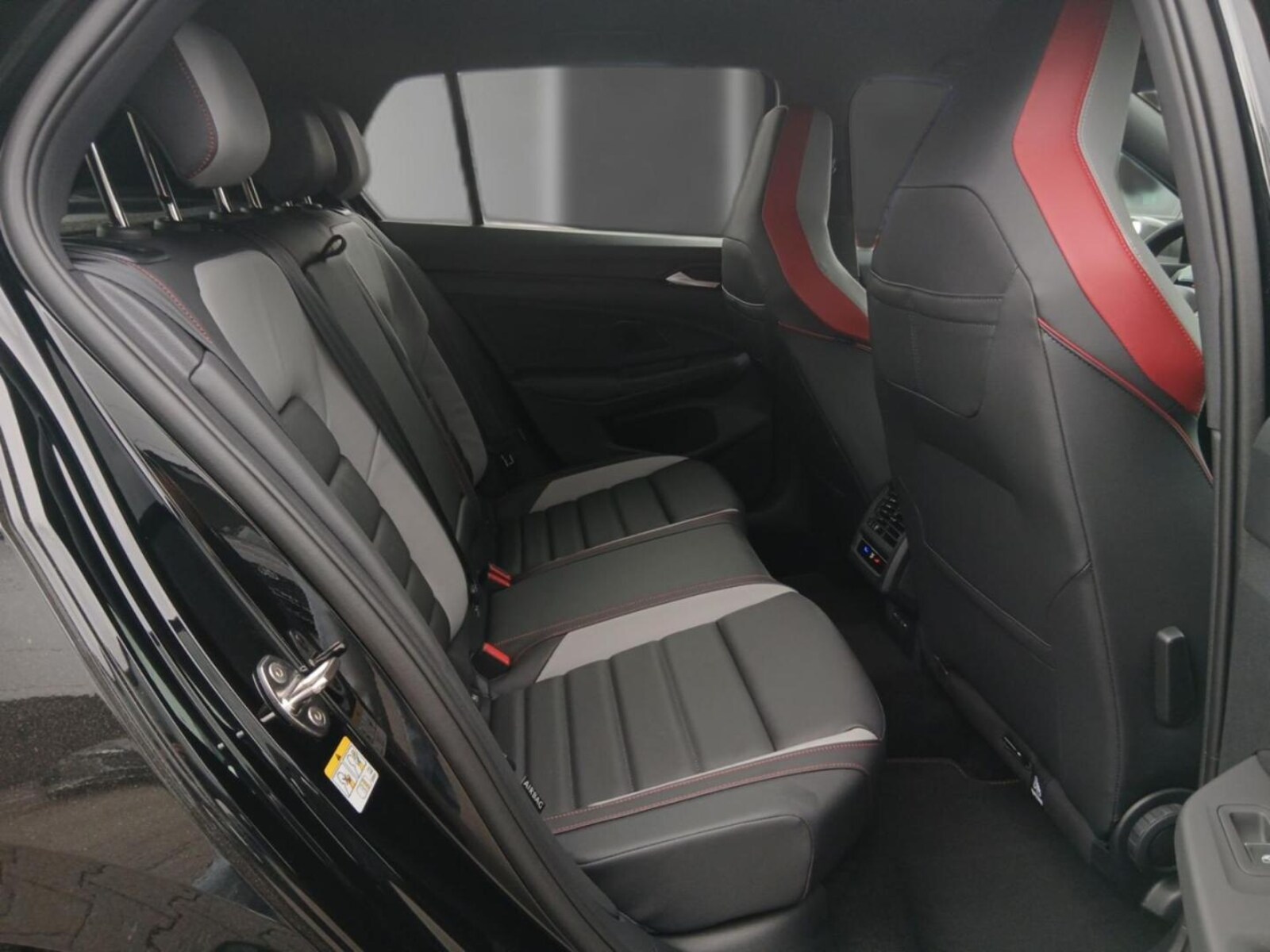 Volkswagen Golf – Bild 11
