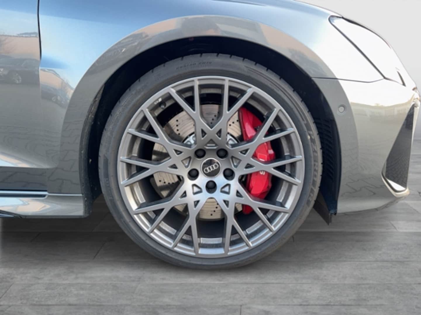 Bild über Audi RS 3 Sportback TFSI quattro 294 kW S tronic - für weitere Informationen kontaktieren Sie den Audi Partner