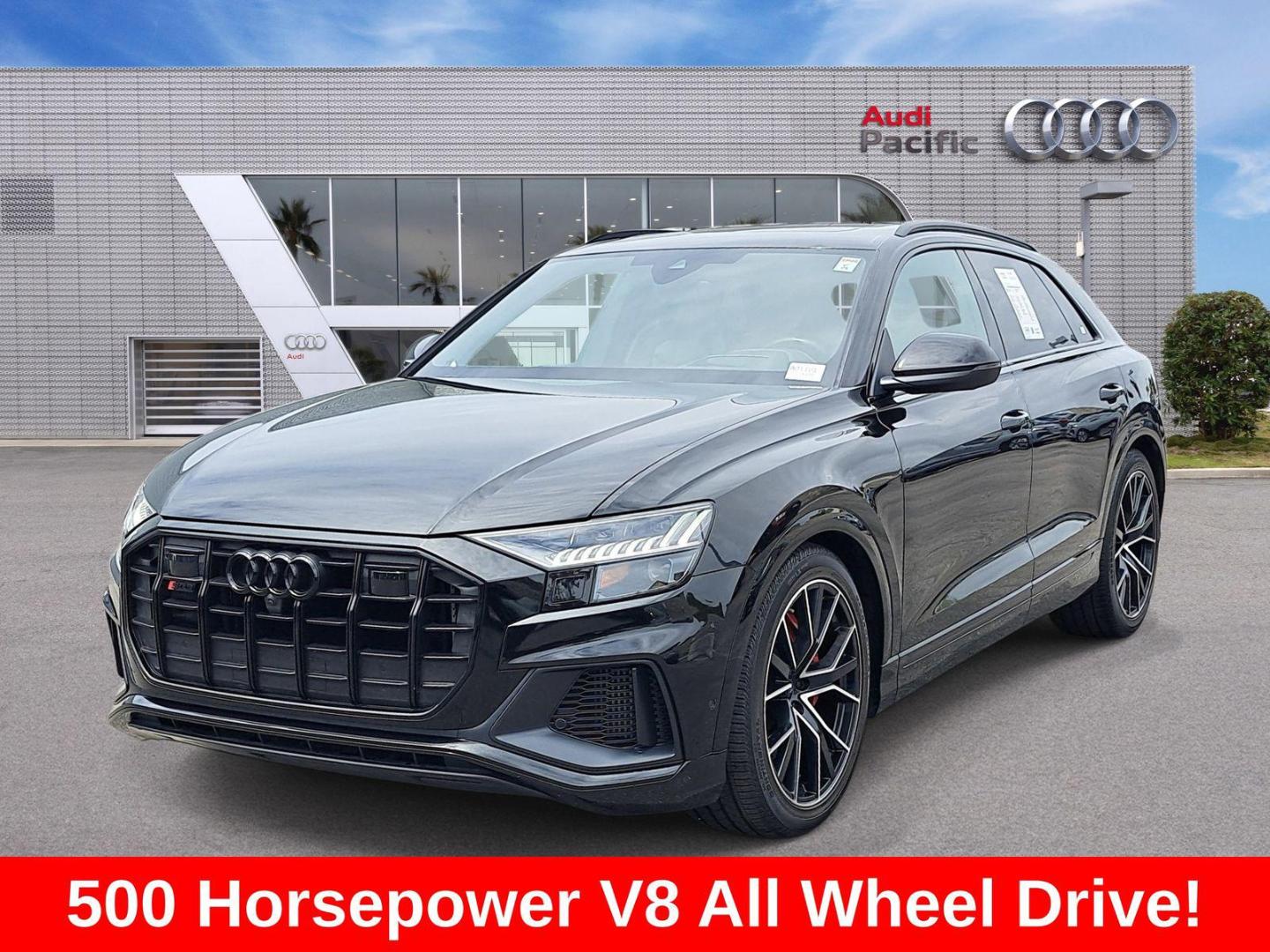 2023 Audi SQ8 Prestige's photo