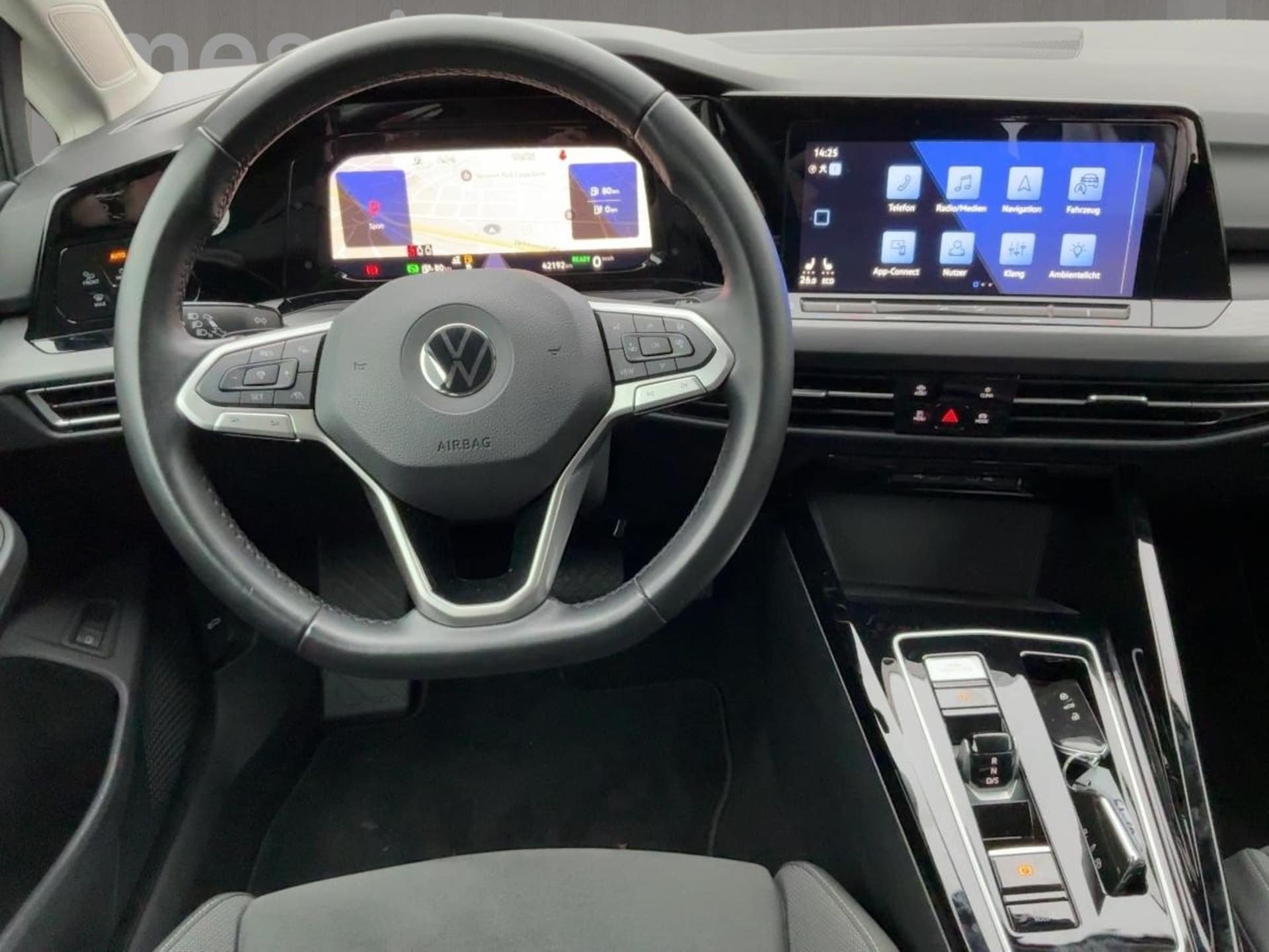 Volkswagen Golf Style