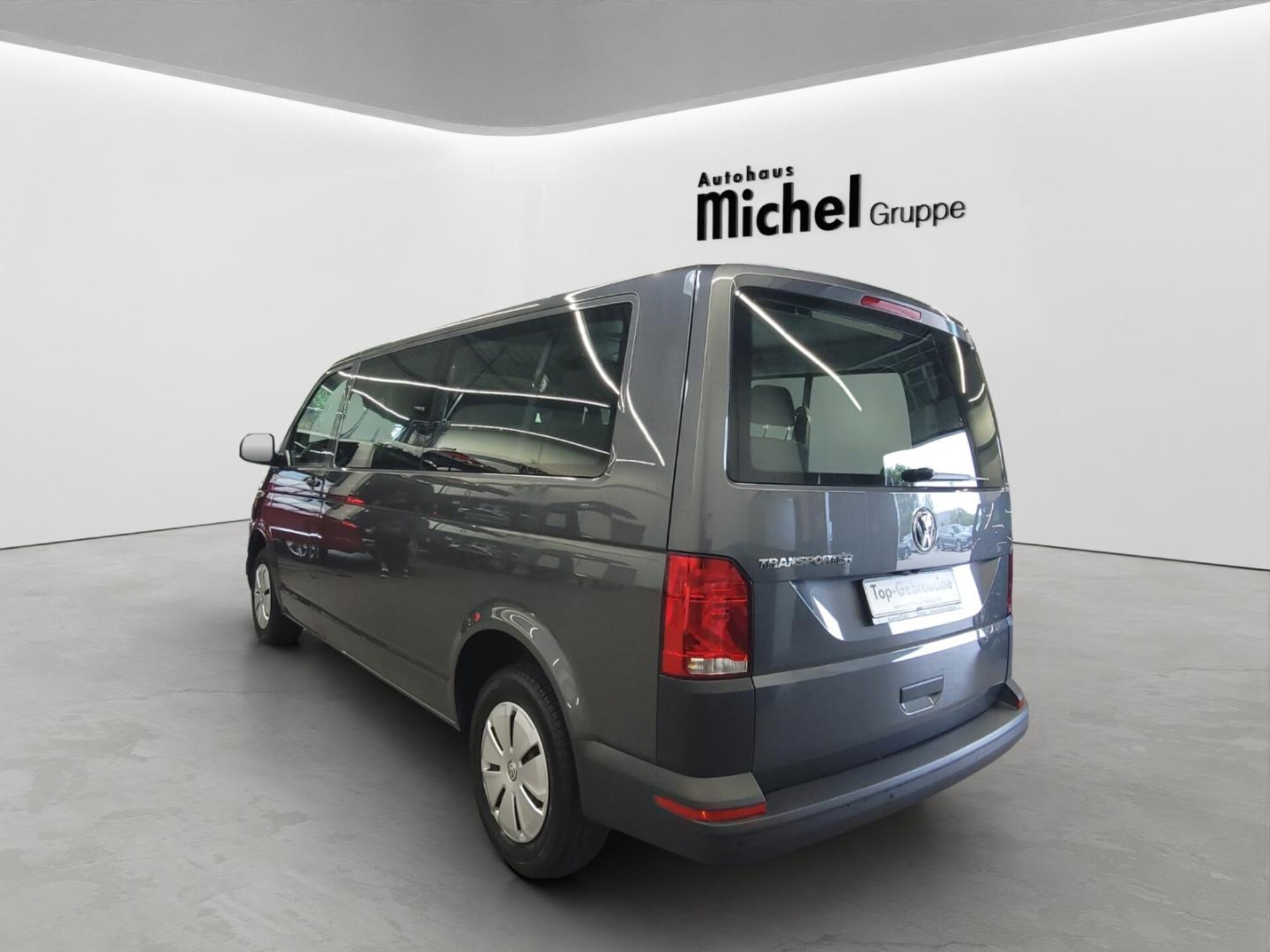 Volkswagen T6.1 Transporter Kombi langer Radstand