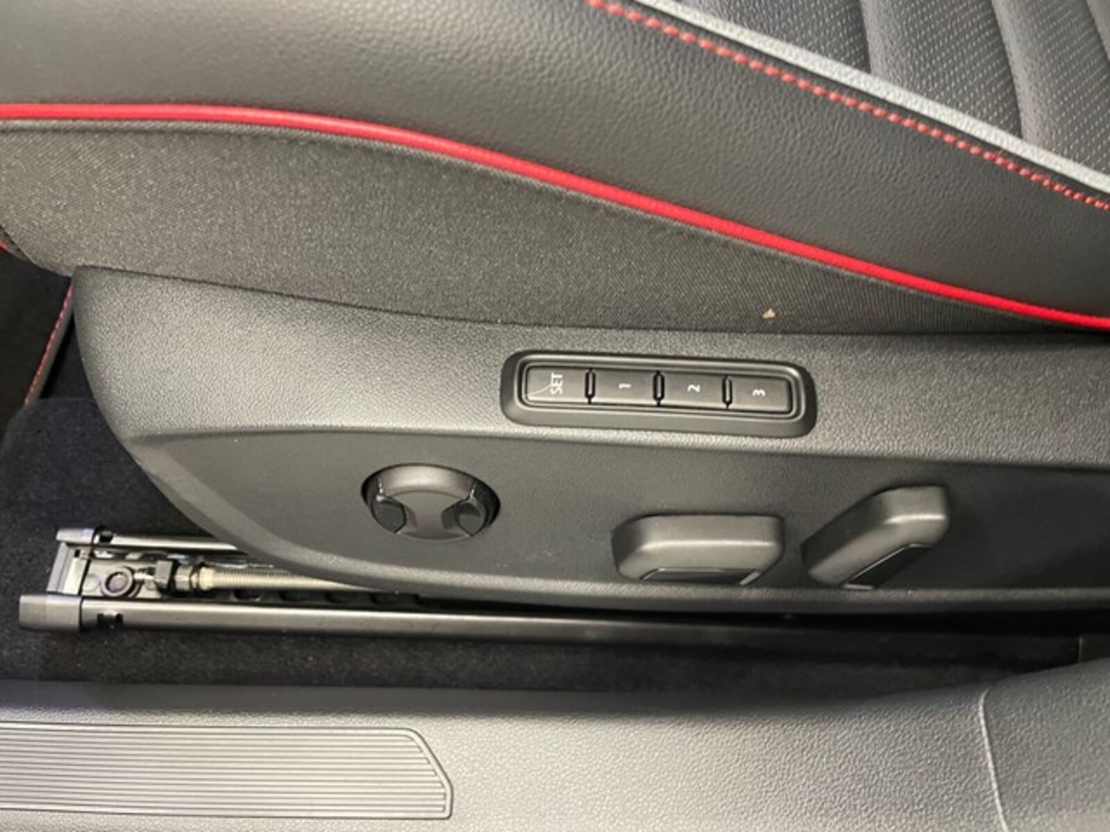 Volkswagen Golf – Bild 12