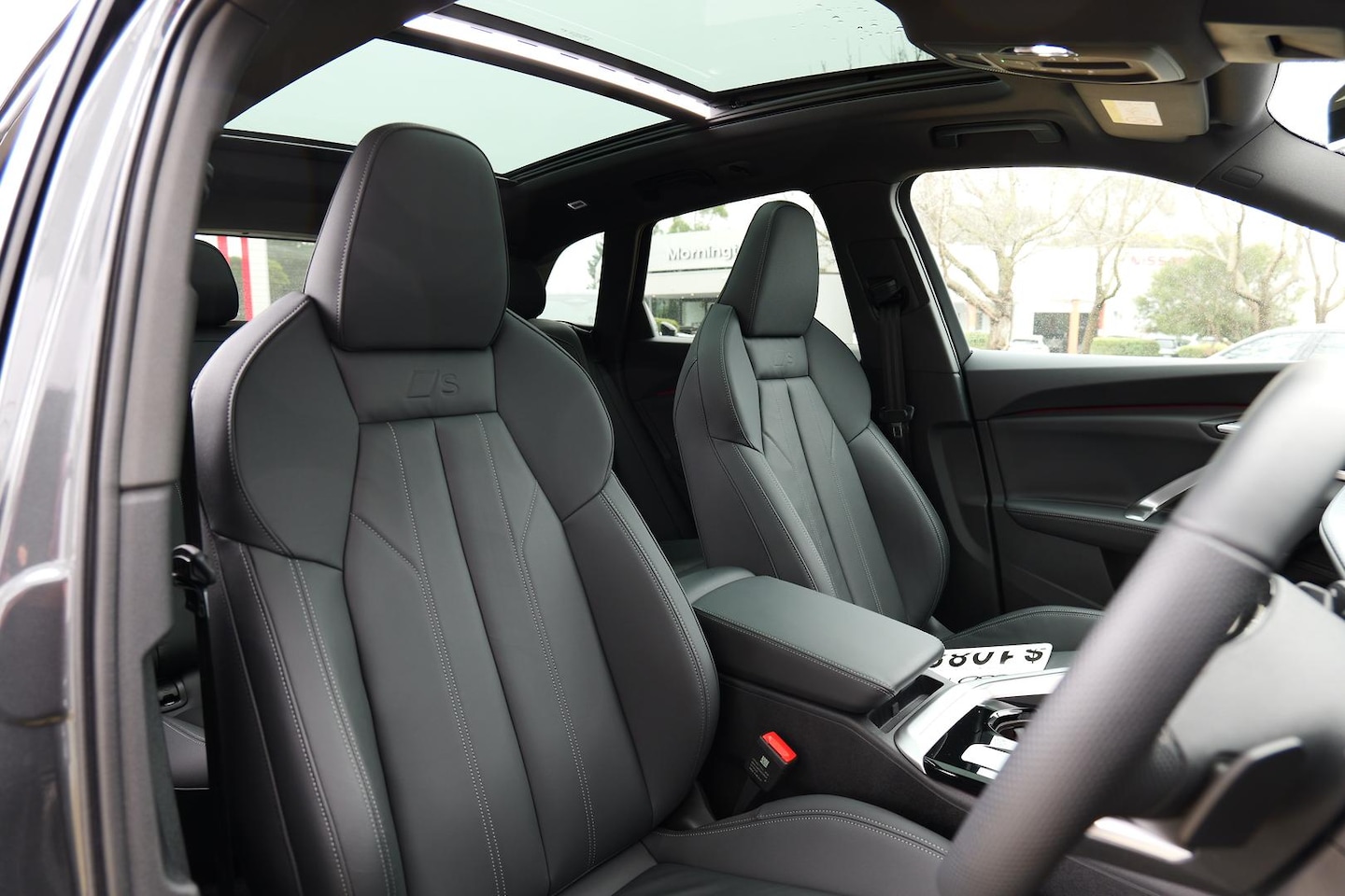 Image about Audi SQ5 SUV TFSI 270 kW edition one