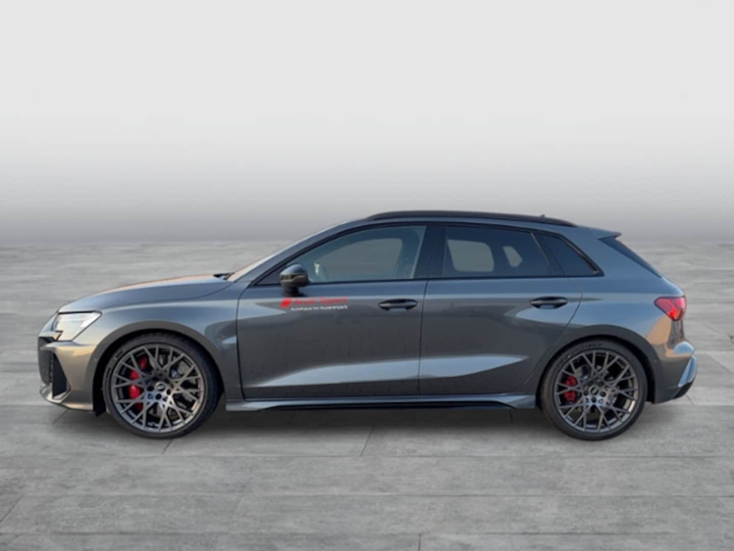 Bild über Audi RS 3 Sportback TFSI quattro 294 kW S tronic - für weitere Informationen kontaktieren Sie den Audi Partner